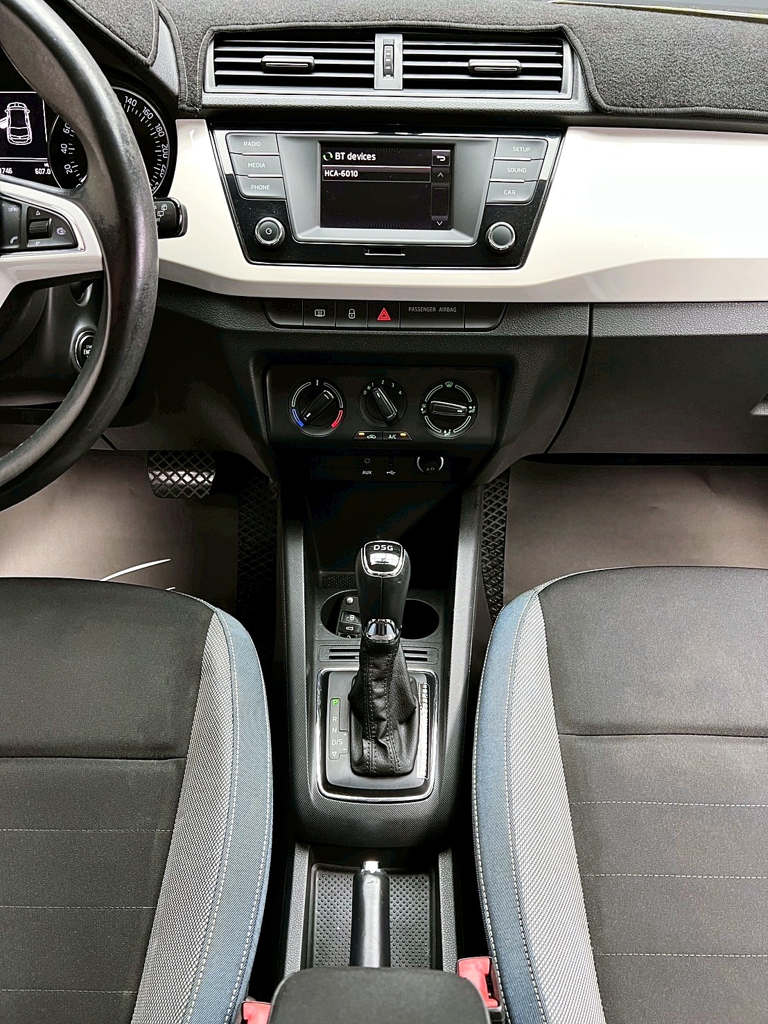 全台到府賞車 2015 Skoda Fabia TSI Style『小李經理』元禾國際車業/中古車/促銷中  第7張相片