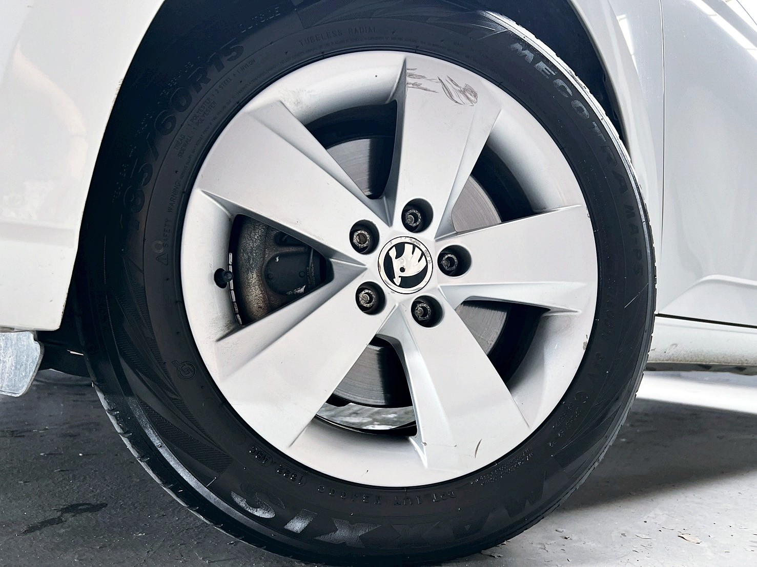 全台到府賞車 2015 Skoda Fabia TSI Style『小李經理』元禾國際車業/中古車/促銷中  第13張相片