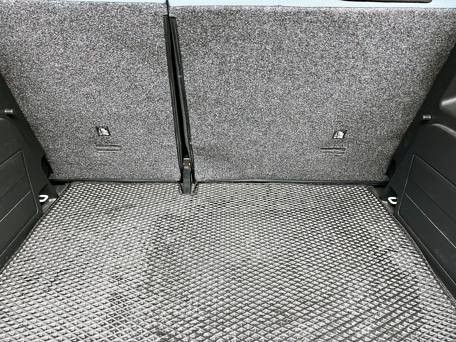 全台到府賞車 2015 Skoda Fabia TSI Style『小李經理』元禾國際車業/中古車/促銷中  第16張相片