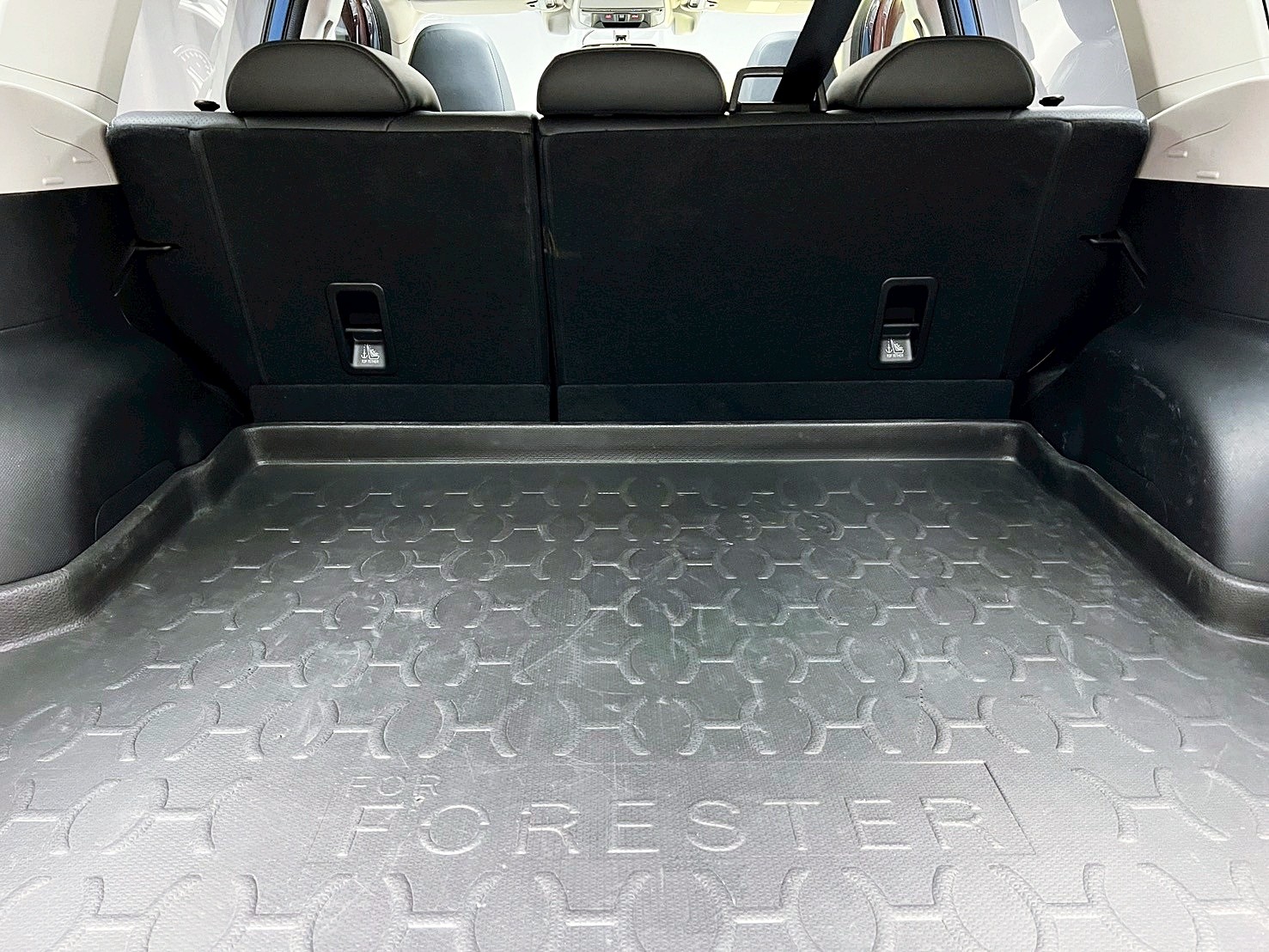 全台到府賞車 2019 Subaru Forester i-S EyeSight『小李經理』元禾國際車業/中古車/促銷中  第17張相片