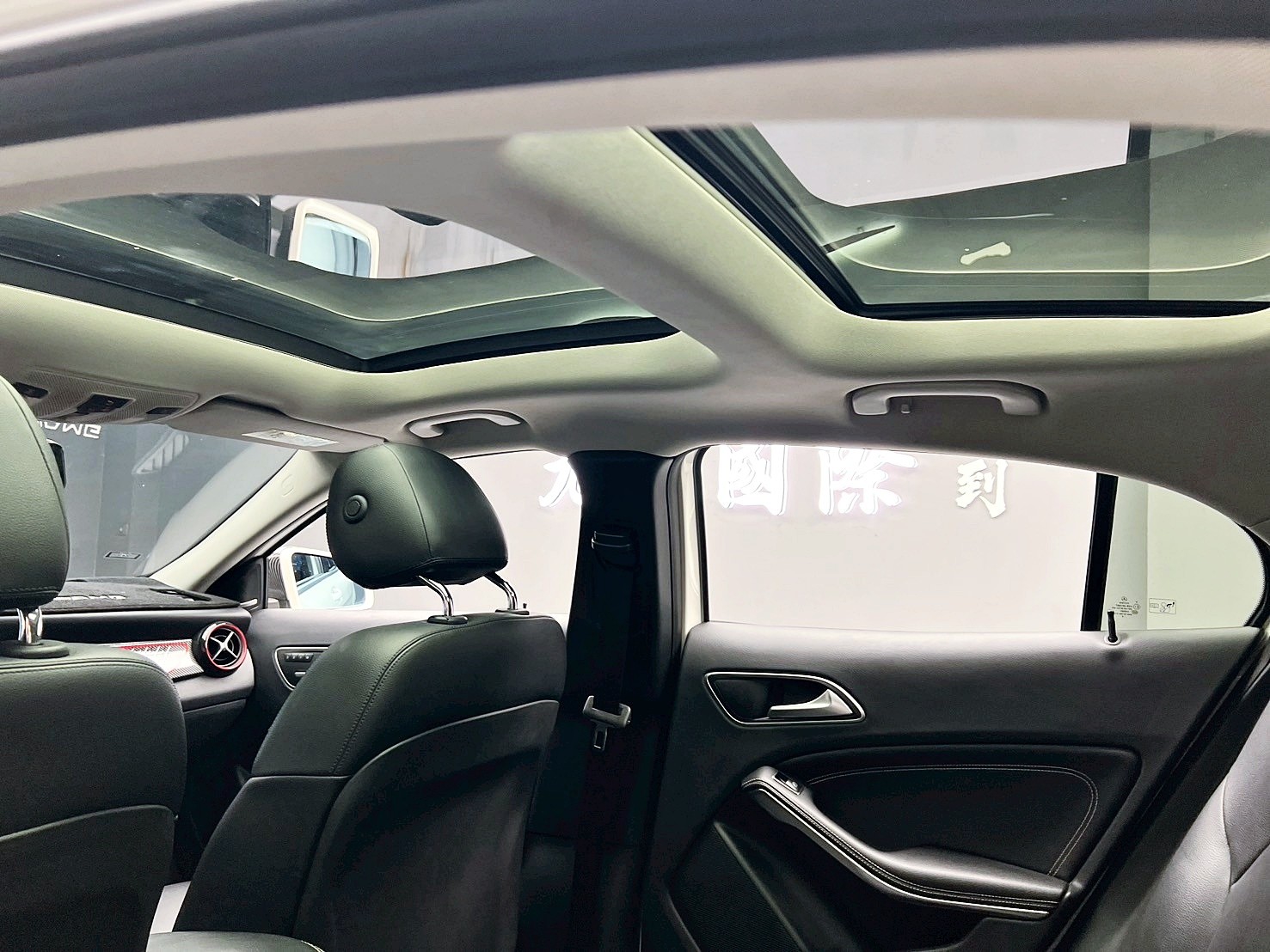 全台到府賞車 2014/15 Benz GLA250 4Matic AMG X156型『小李經理』元禾國際車業/中古車/促銷中  第12張相片