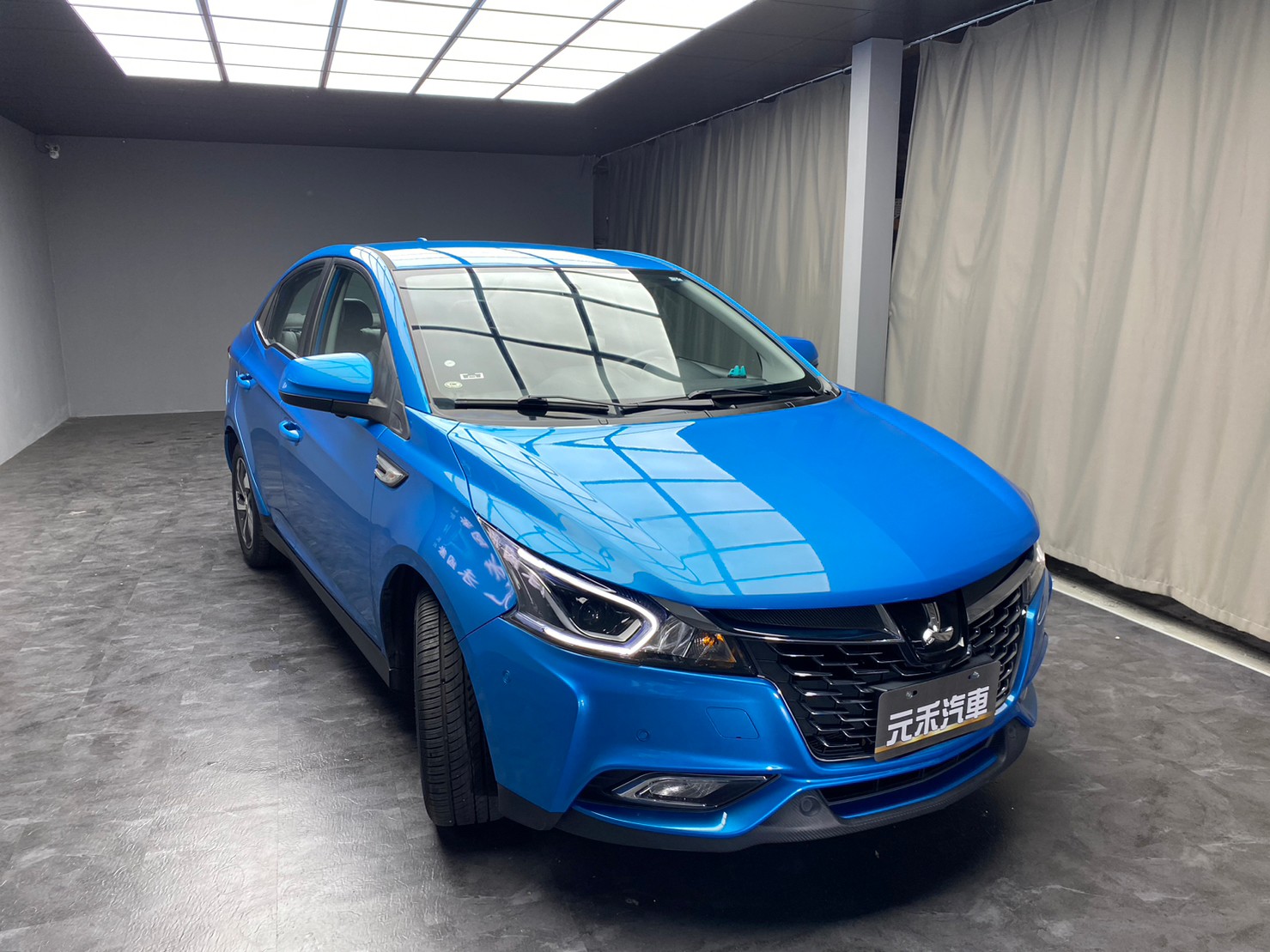 全台到府賞車 2018/19 Luxgen S3 AR環景旗艦版『小李經理』元禾國際車業/中古車/促銷中  第19張相片