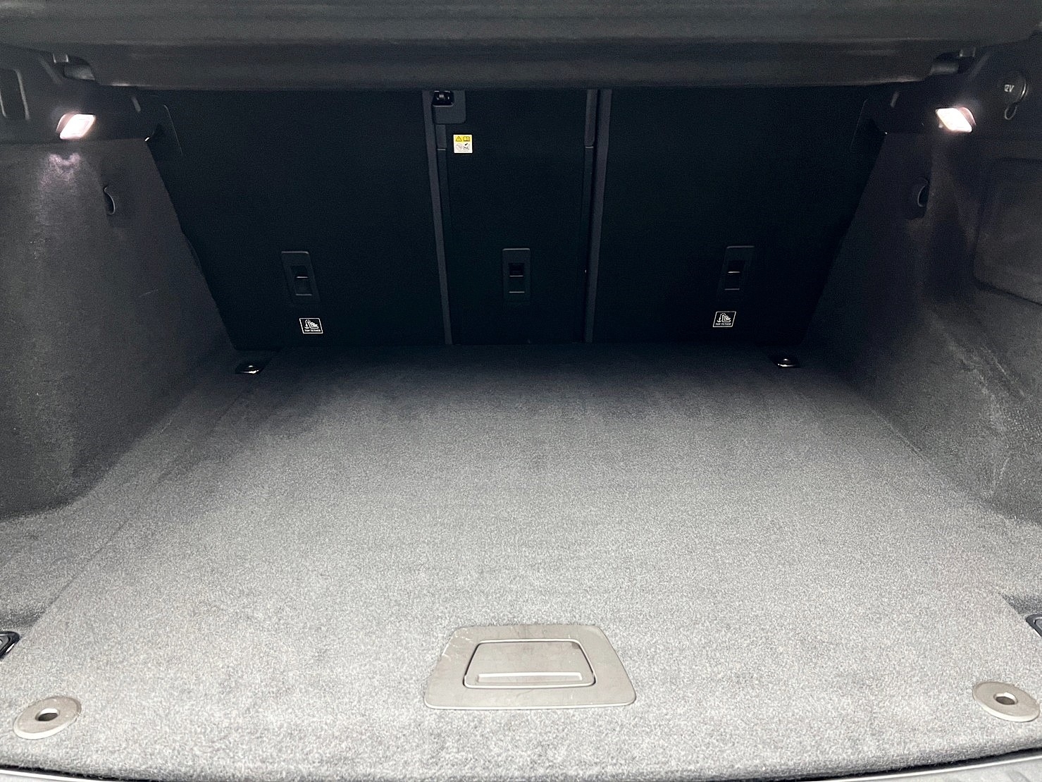 全台到府賞車 2017 Jaguar F-Pace R-Sport 35T AWD『小李經理』元禾國際車業/中古車/促銷中  第17張相片