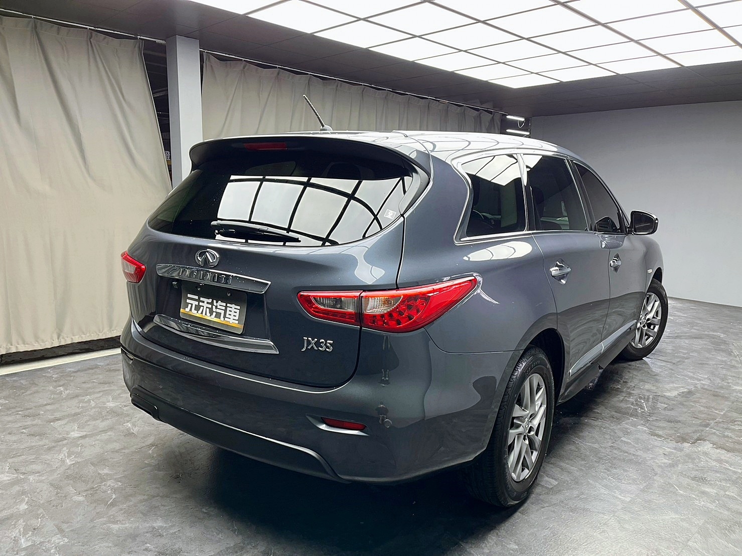 全台到府賞車 2012 Infiniti JX35 豪華款 七人座『小李經理』元禾國際車業/中古車/促銷中  第17張相片