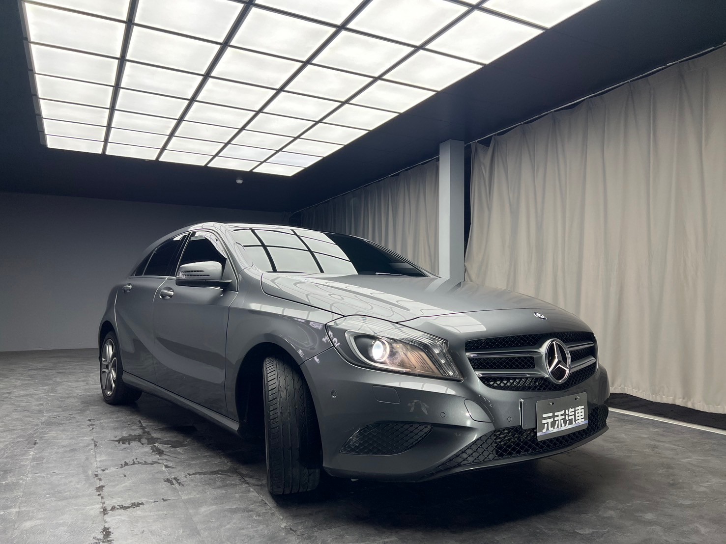 全台到府賞車 2014/15 Benz A200 W176型『小李經理』元禾國際車業/中古車/促銷中  第17張相片