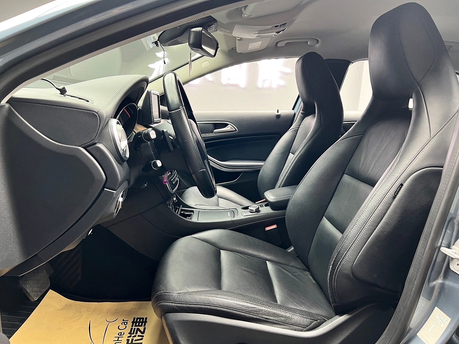 全台到府賞車 2014/15 Benz GLA200 X156型『小李經理』元禾國際車業/中古車/促銷中  第14張相片