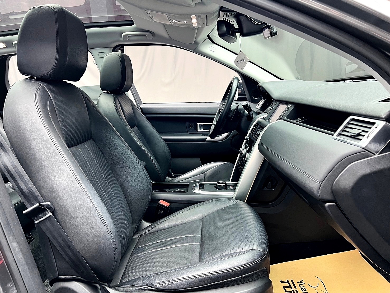 全台到府賞車 2018 Land Rover Discovery Sport Si4 HSE 七人座『小李經理』元禾國際車業/中古車/促銷中  第10張相片