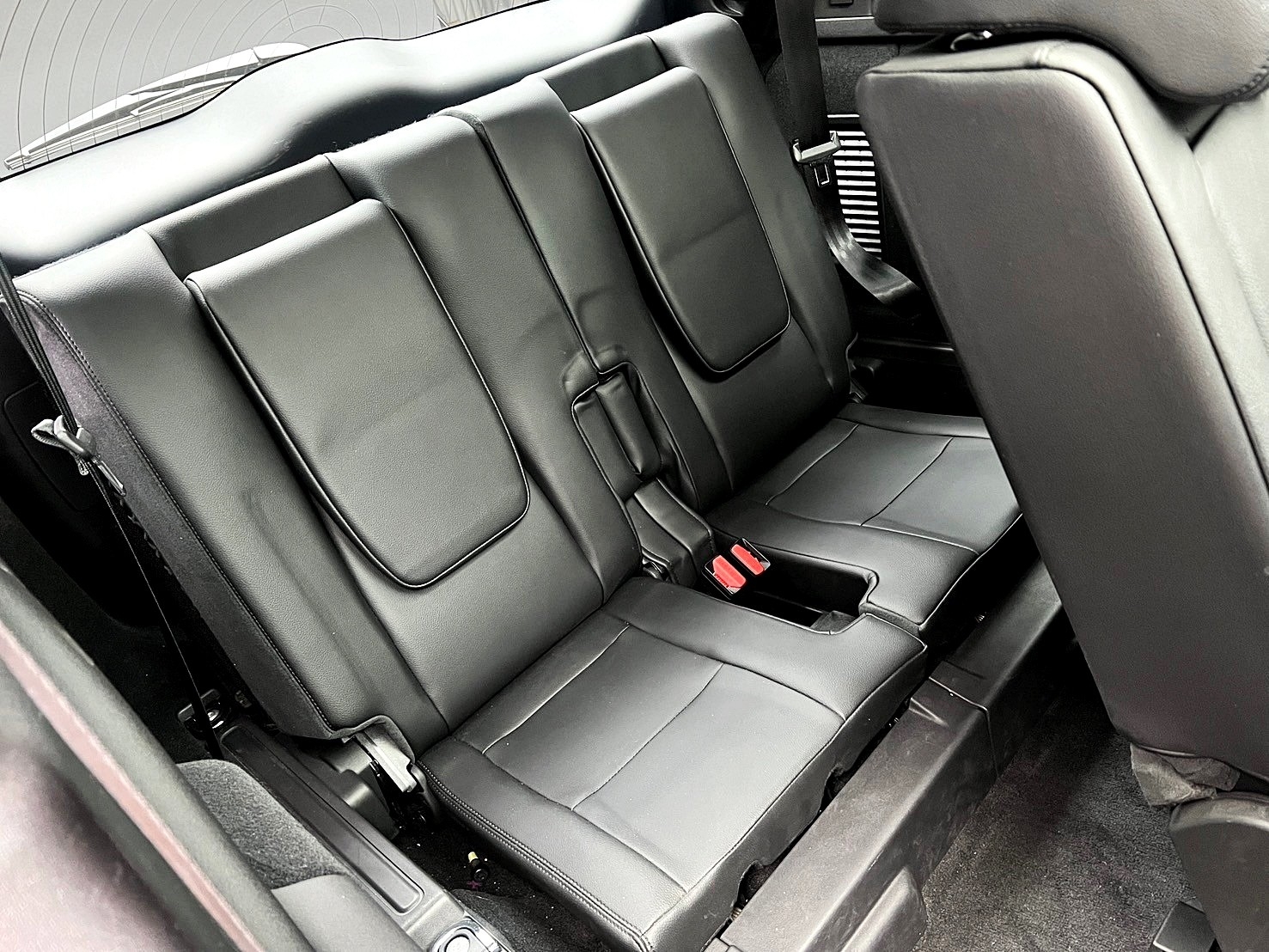 全台到府賞車 2018 Land Rover Discovery Sport Si4 HSE 七人座『小李經理』元禾國際車業/中古車/促銷中  第11張相片