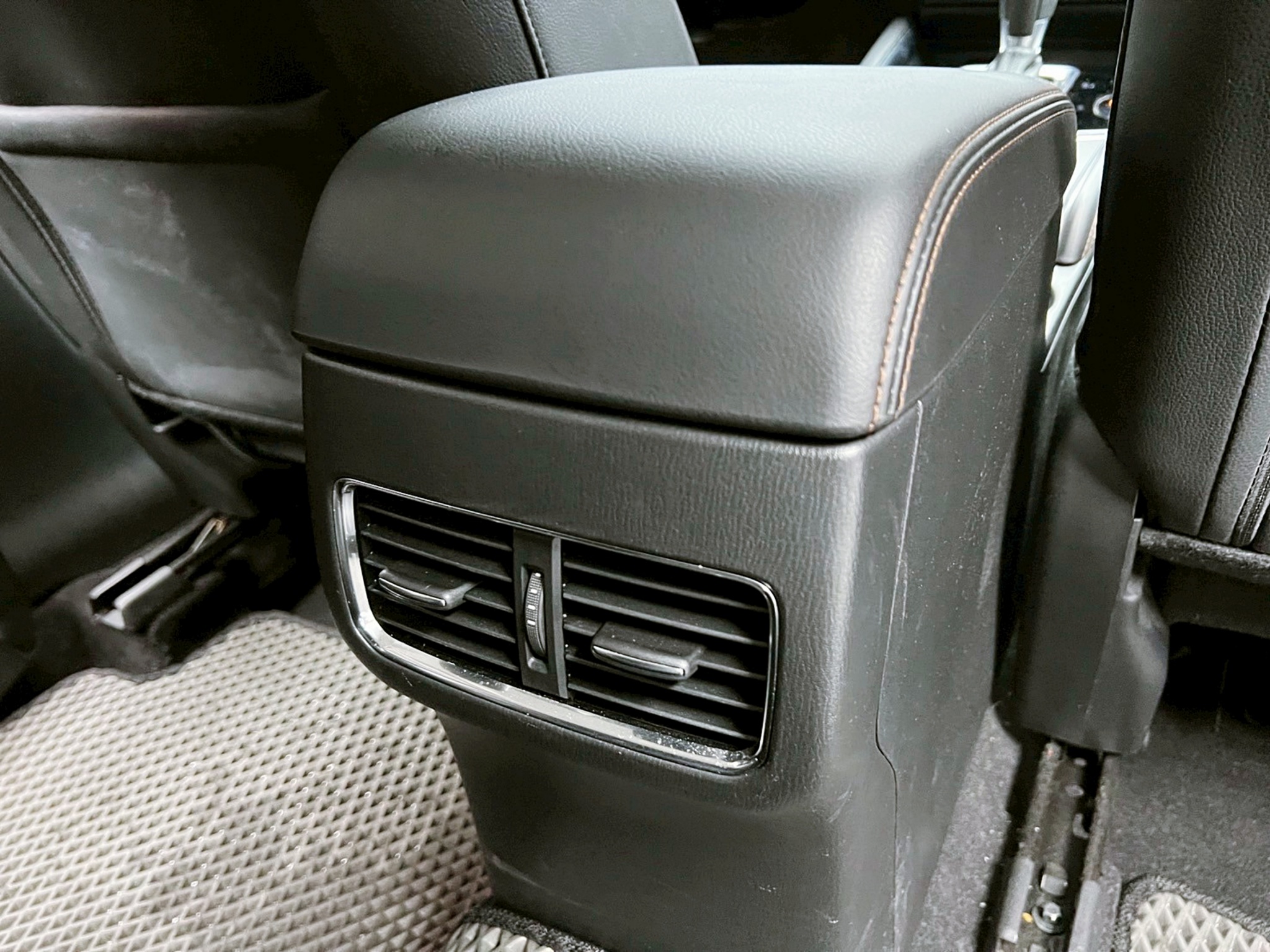 全台到府賞車 2018 Mazda CX5 SKY-G 2WD 頂級型『小李經理』元禾國際車業/中古車/促銷中  第12張相片