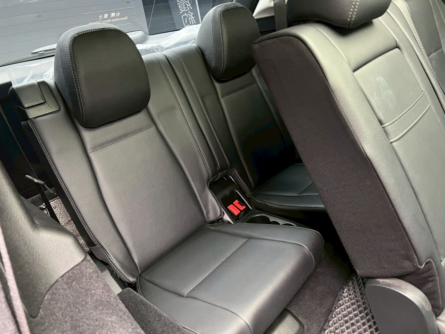 全台到府賞車 2020 Benz GLE450 4MATIC 七人座 V167型『小李經理』元禾國際車業/中古車/促銷中  第17張相片