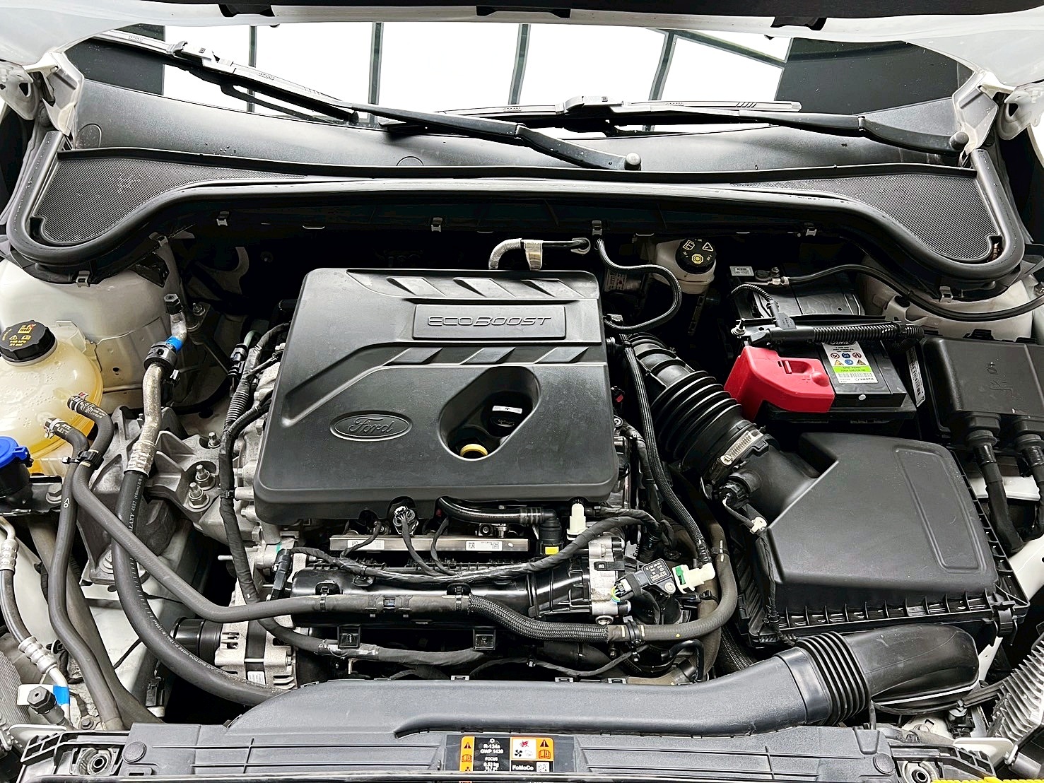 全台到府賞車 2023 Ford Focus 5D EcoBoost 182 ST-Line Vignale『小李經理』元禾國際車業/中古車/促銷中  第15張相片