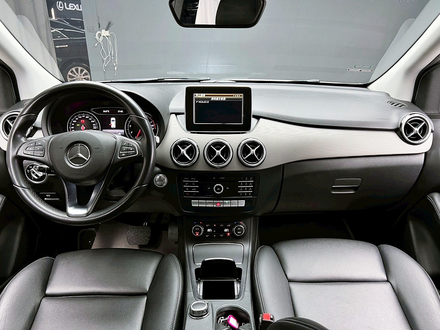 全台到府賞車 2018 Benz B180 W246型『小李經理』元禾國際車業/中古車/促銷中  第9張相片