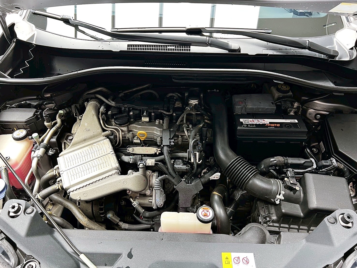 全台到府賞車 2019/20 Toyota CHR AWD 尊爵版『小李經理』元禾國際車業/中古車/促銷中  第15張相片