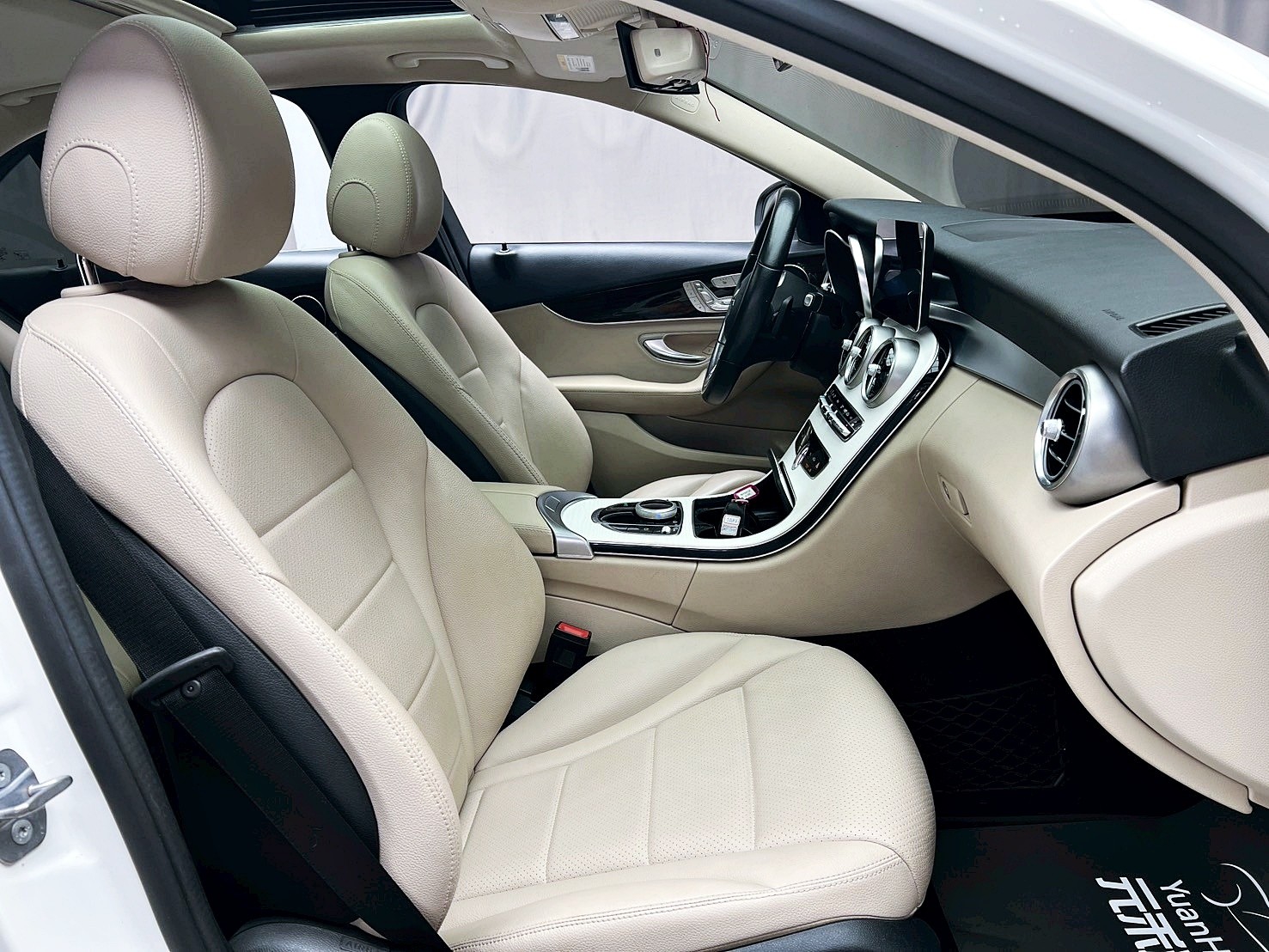 全台到府賞車 2019 Benz C300 Sedan W205型『小李經理』元禾國際車業/中古車/促銷中  第11張相片