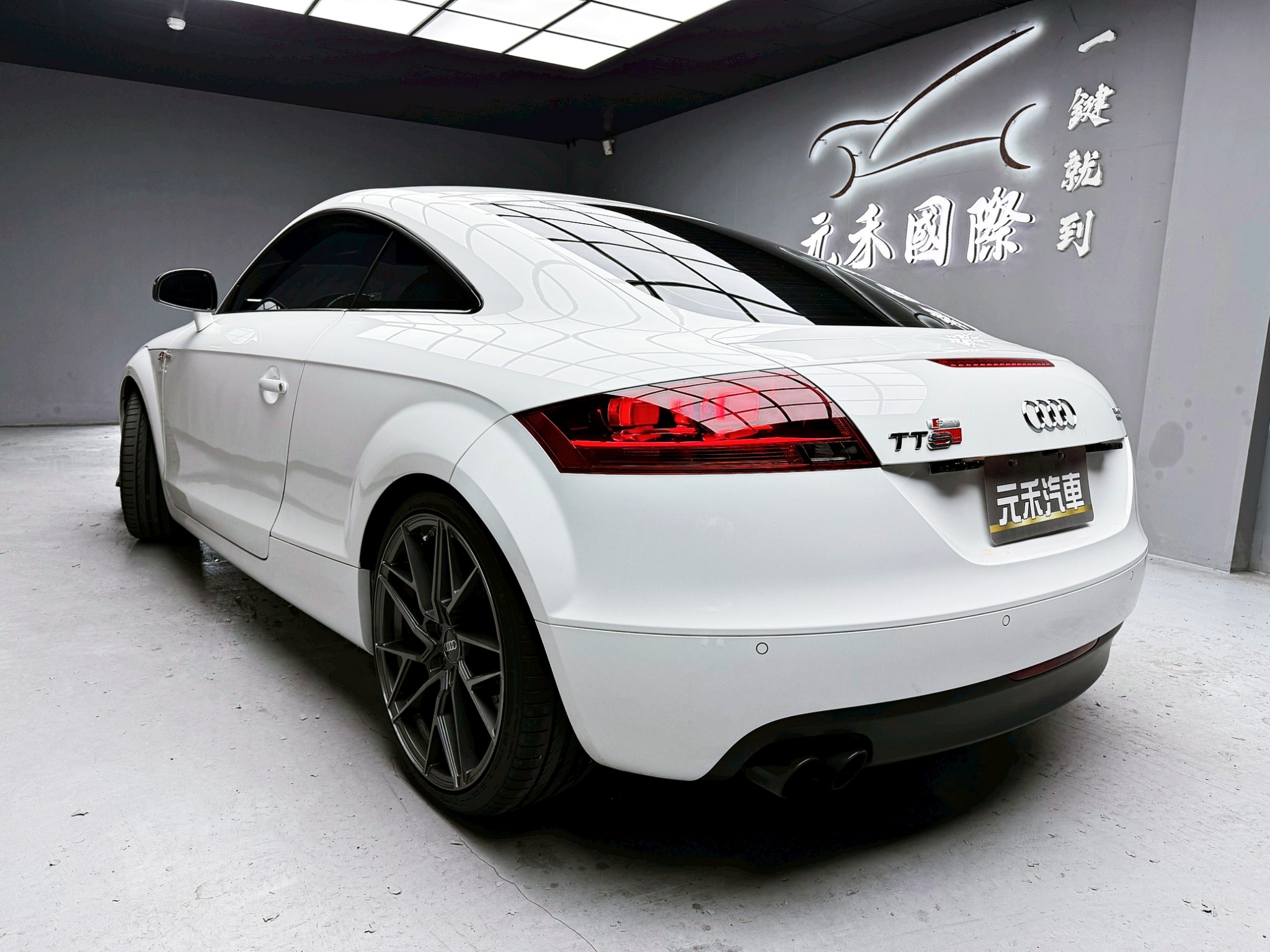 全台到府賞車 2010 Audi TT Coupe TFSI『小李經理』元禾國際車業/中古車/促銷中  第3張相片