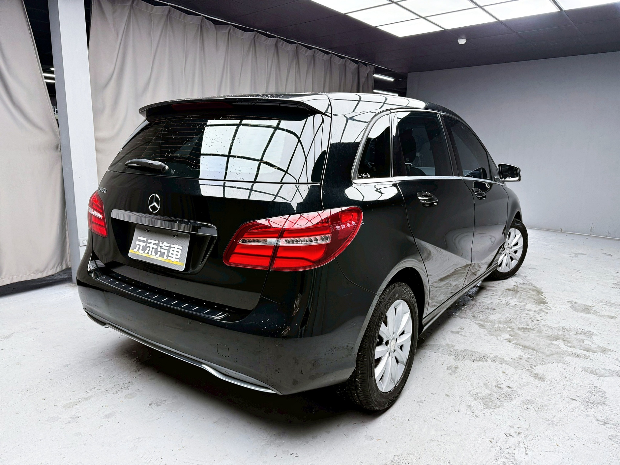 全台到府賞車 2016 Benz B180 W246型『小李經理』元禾國際車業/中古車/促銷中  第18張相片