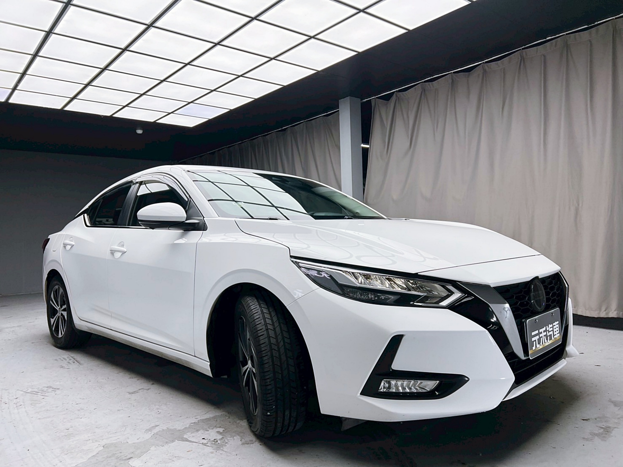 全台到府賞車 2021 Nissan Sentra 尊爵版『小李經理』元禾國際車業/中古車/促銷中  第19張相片