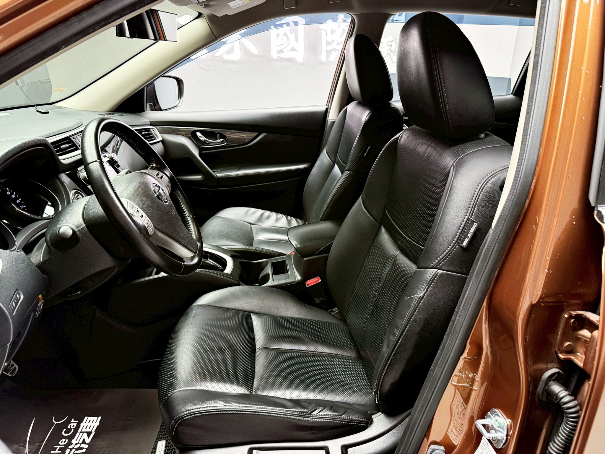 全台到府賞車 2016 Nissan XTrail 玩美影音版『小李經理』元禾國際車業/中古車/促銷中  第13張相片