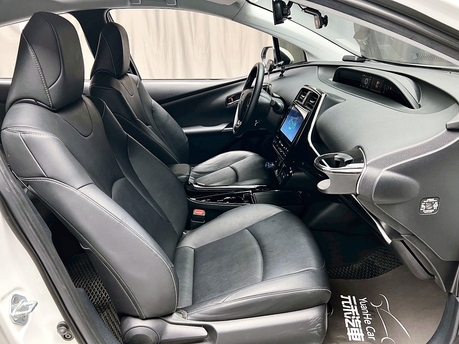 全台到府賞車 2022/23 Toyota Prius PHV 尊爵版『小李經理』元禾國際車業/中古車/促銷中  第11張相片