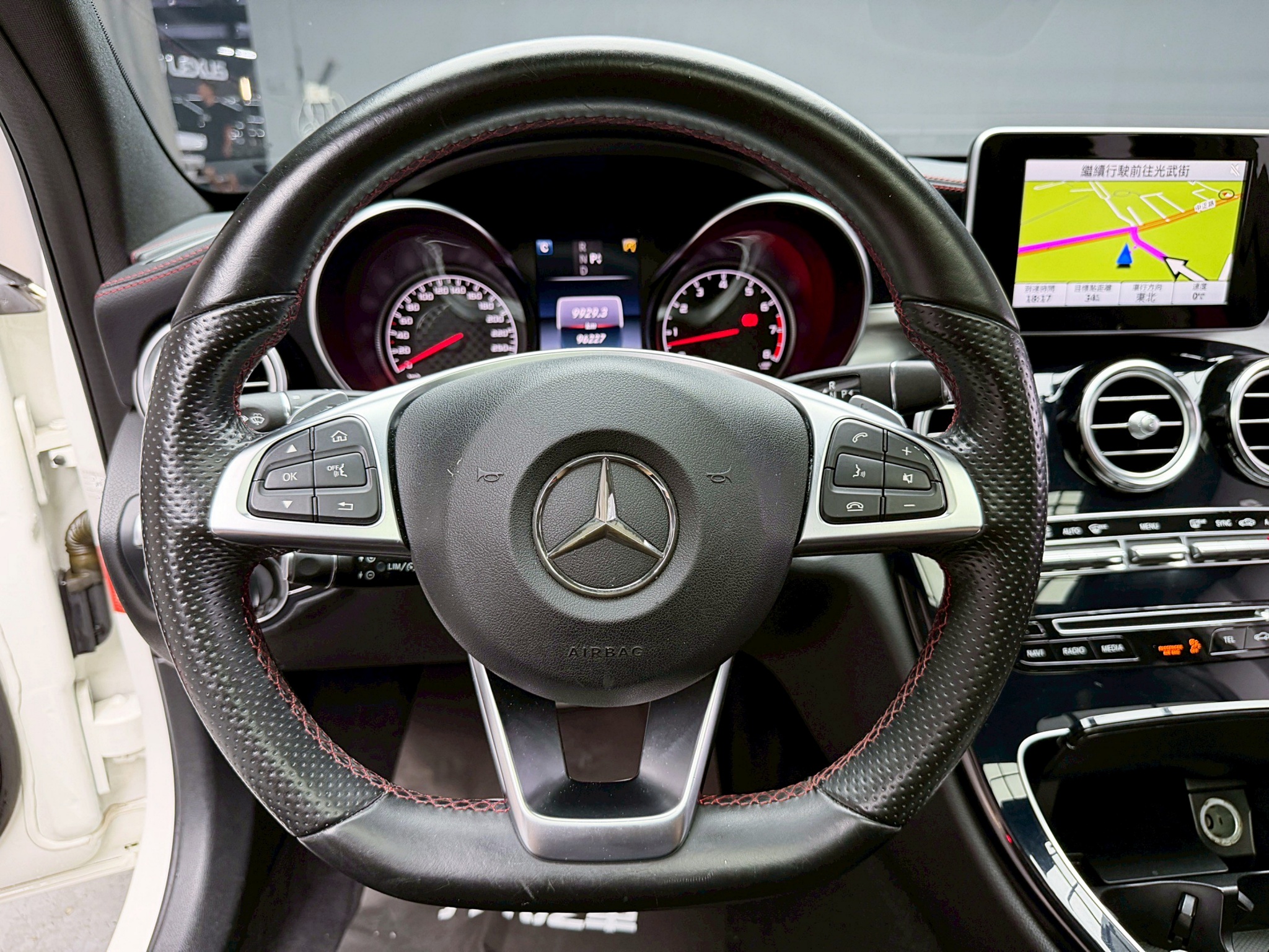 全台到府賞車 2015/16 Benz C450 Sedan AMG 4MATIC W205型『小李經理』元禾國際車業/中古車/促銷中  第7張相片