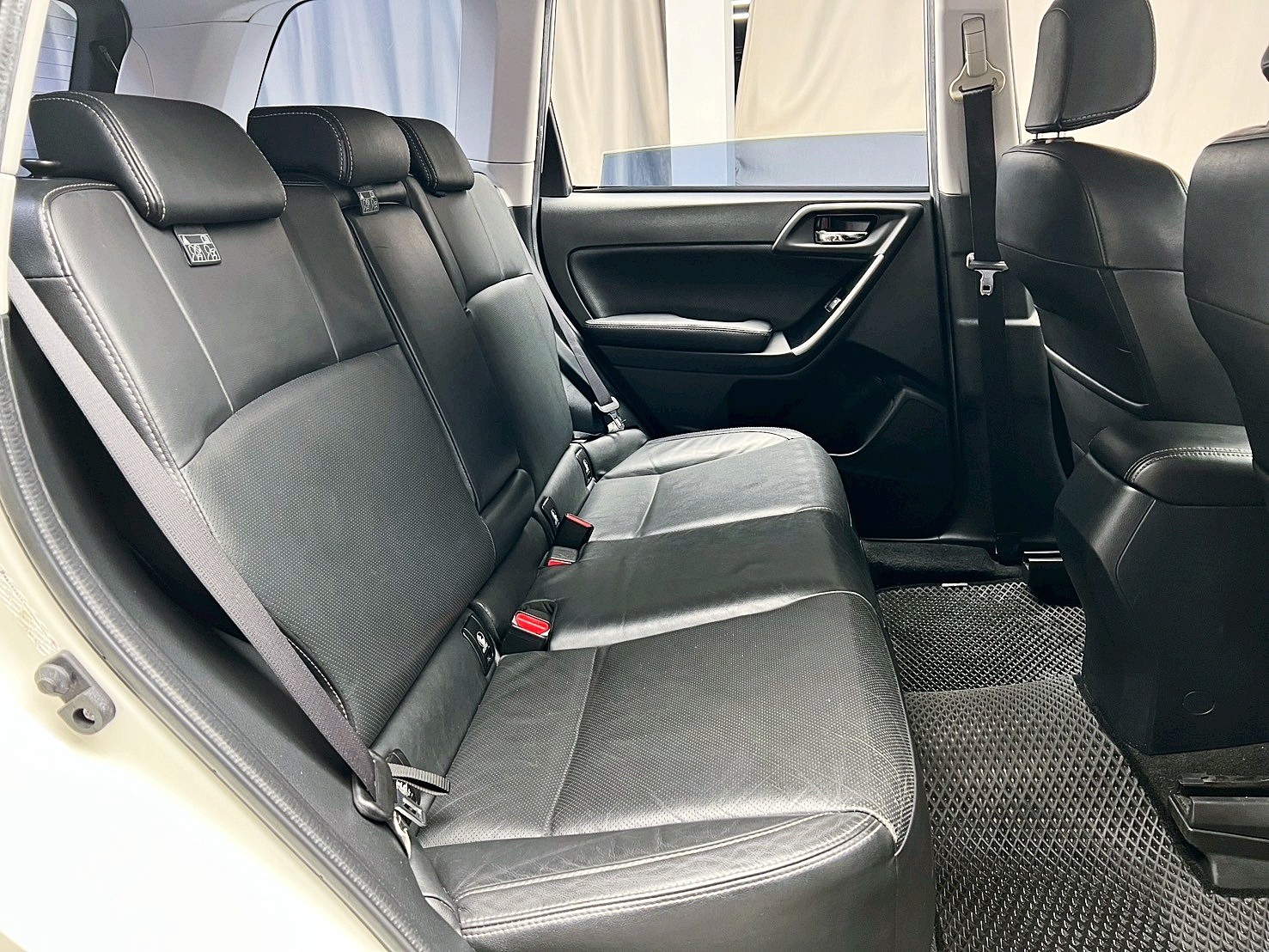 全台到府賞車 2017/18 Subaru Forester i-L『小李經理』元禾國際車業/中古車/促銷中  第12張相片