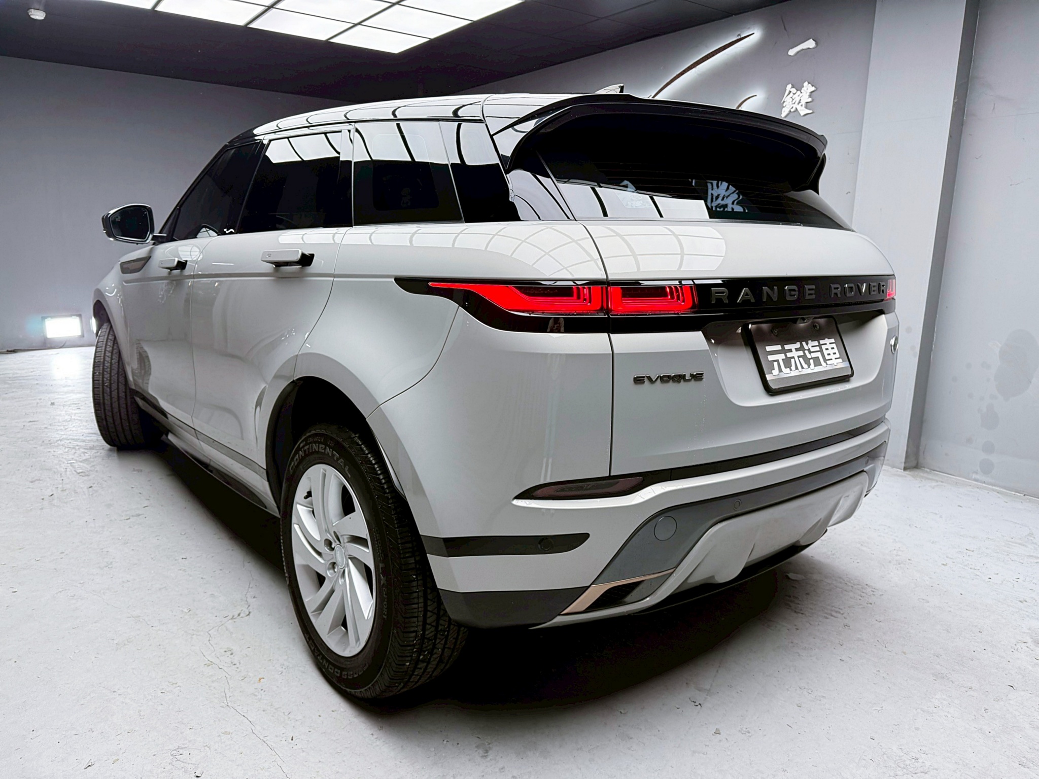 全台到府賞車 2022 Land Rover Range Rover Evoque P200 R-Dynamic S『小李經理』元禾國際車業/中古車/促銷中  第3張相片