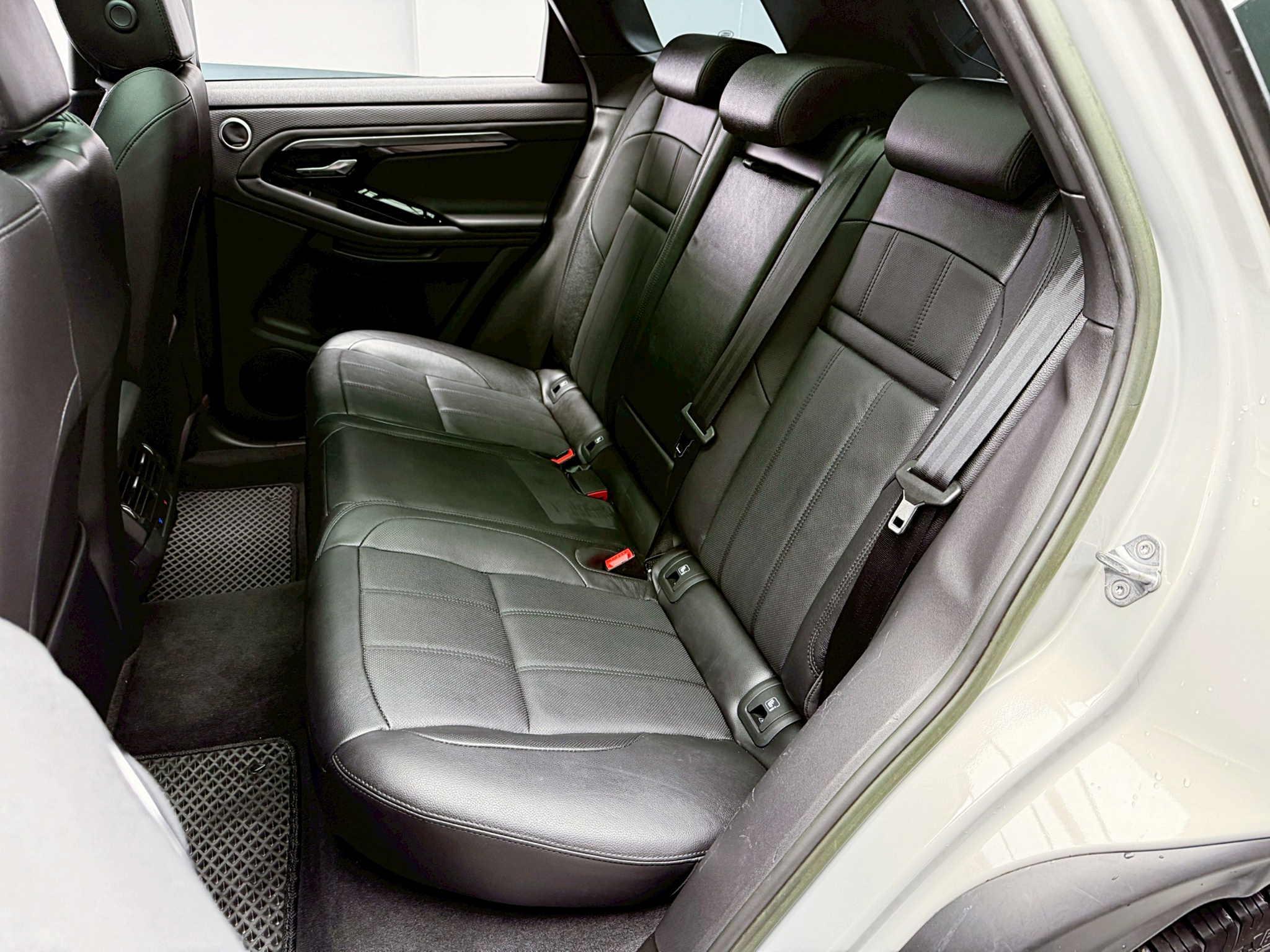 全台到府賞車 2022 Land Rover Range Rover Evoque P200 R-Dynamic S『小李經理』元禾國際車業/中古車/促銷中  第15張相片