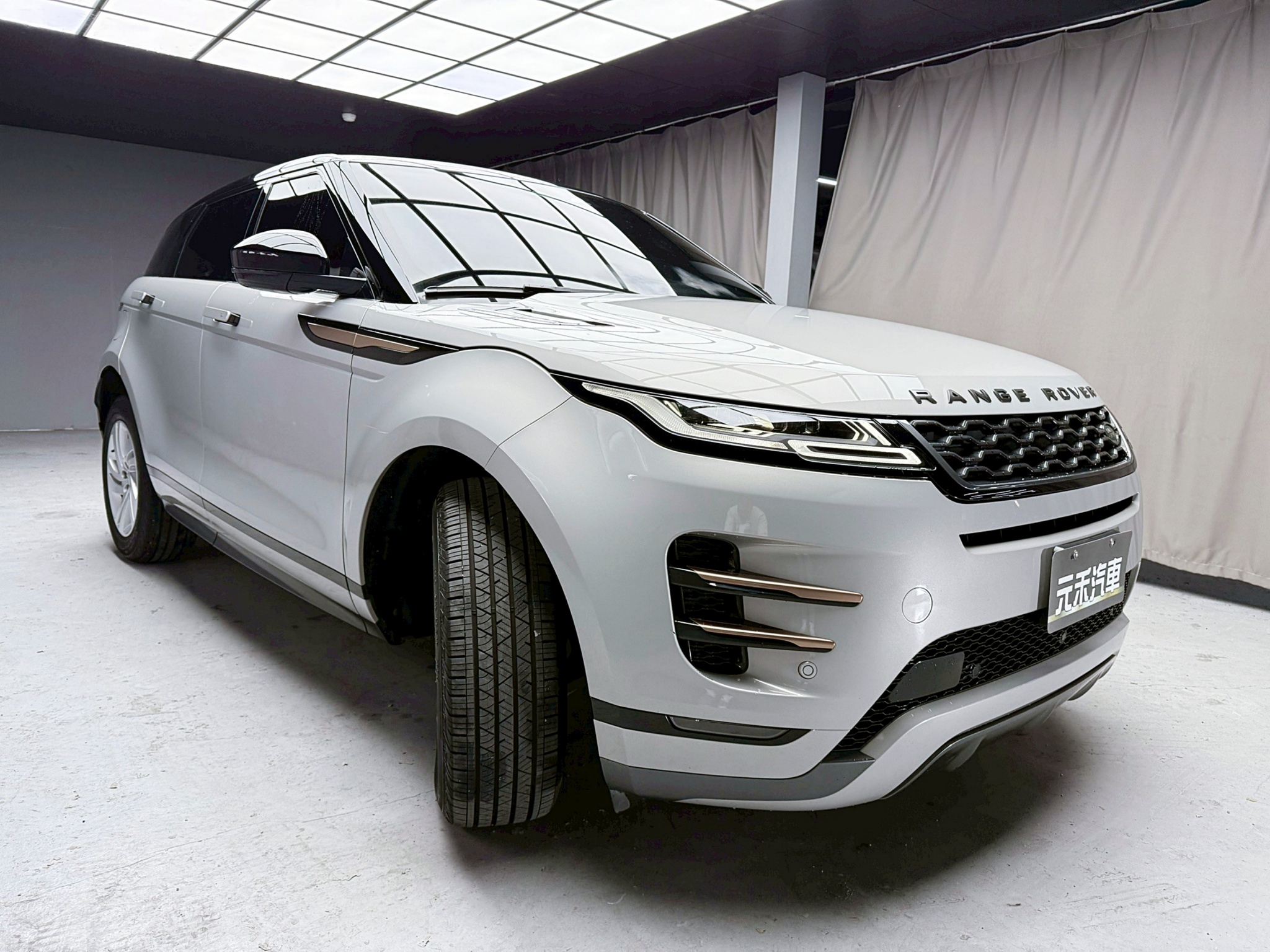 全台到府賞車 2022 Land Rover Range Rover Evoque P200 R-Dynamic S『小李經理』元禾國際車業/中古車/促銷中  第19張相片