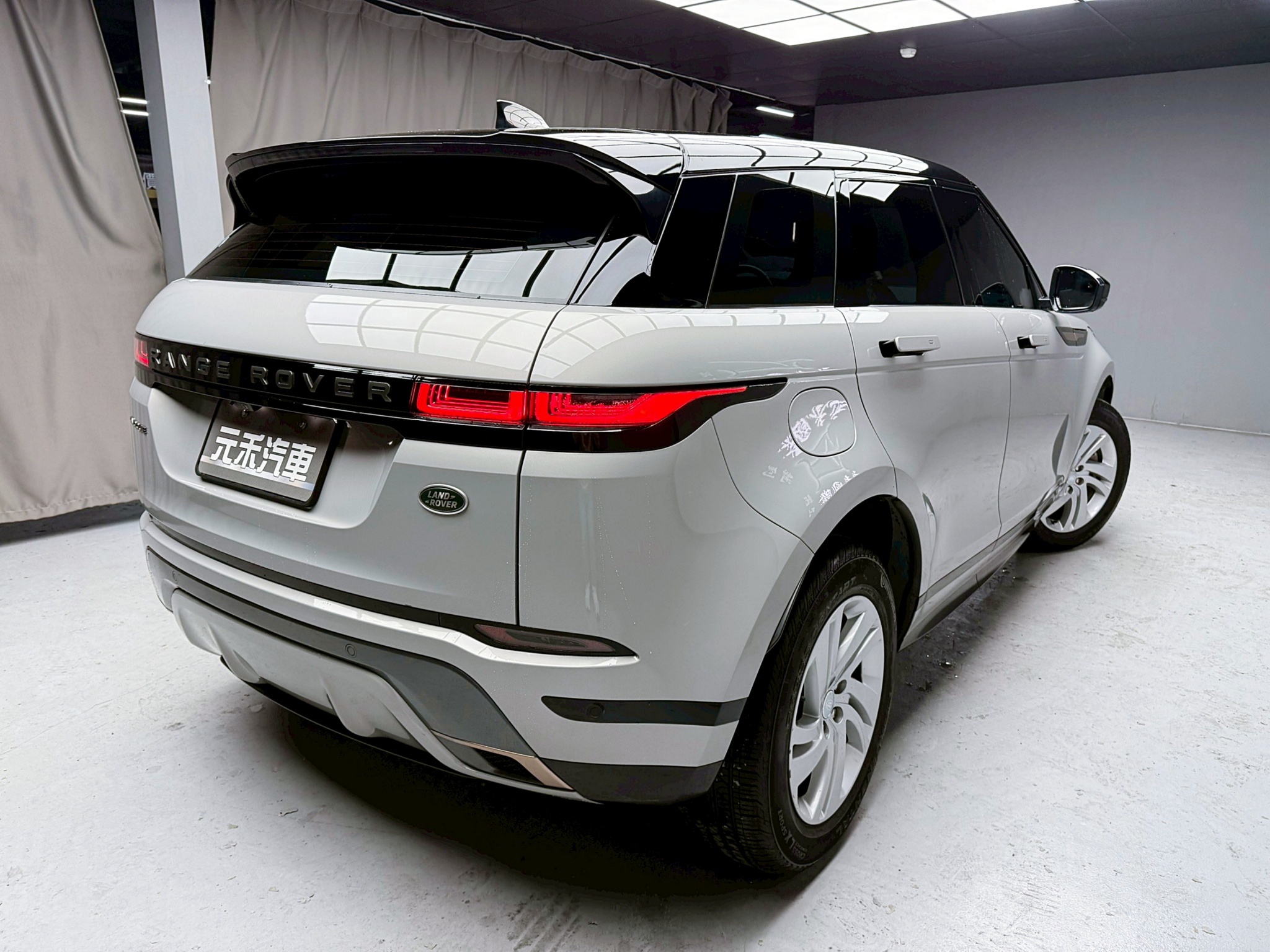 全台到府賞車 2022 Land Rover Range Rover Evoque P200 R-Dynamic S『小李經理』元禾國際車業/中古車/促銷中  第20張相片