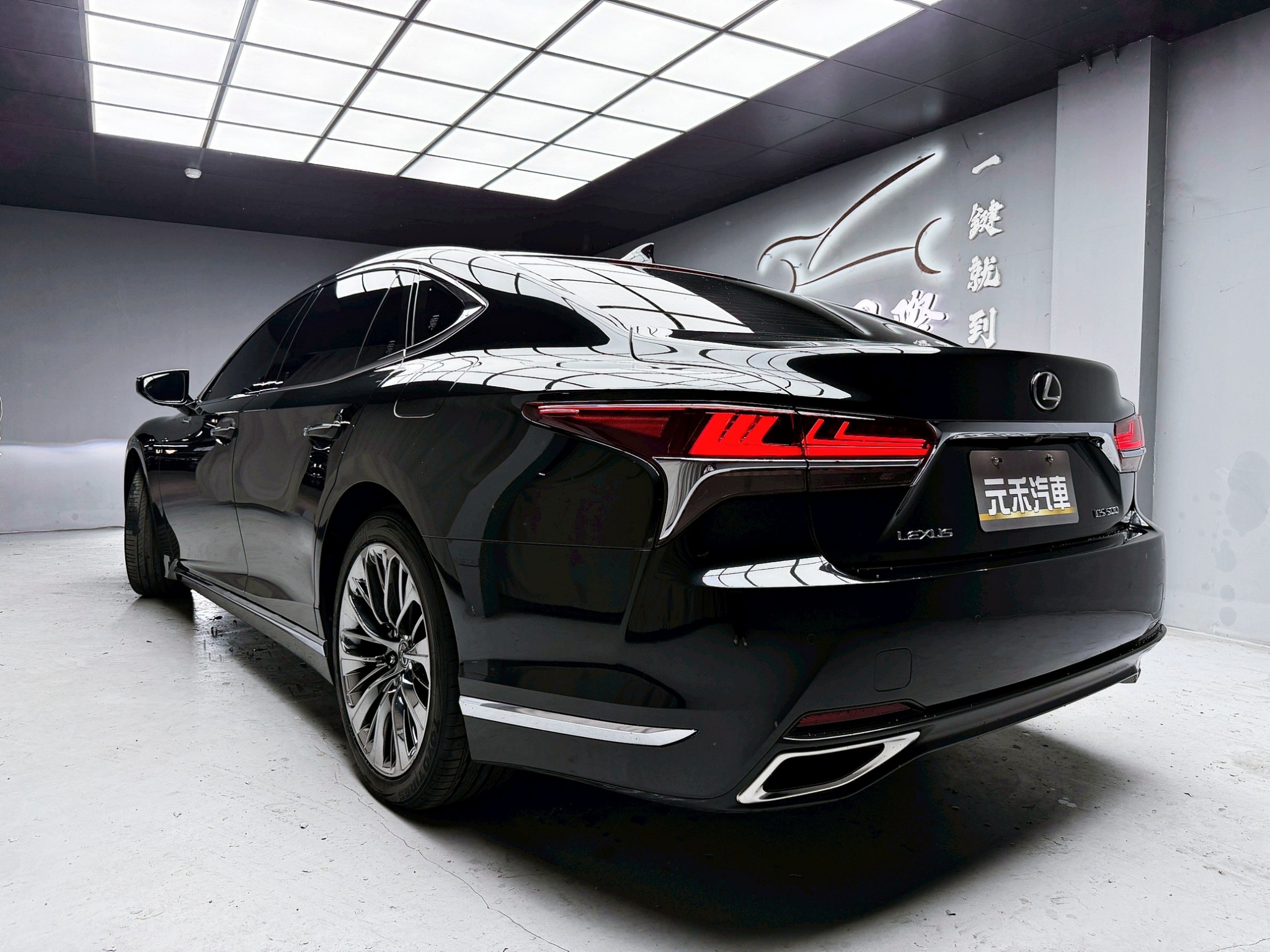 全台到府賞車 2019 Lexus LS500 旗艦版『小李經理』元禾國際車業/中古車/促銷中  第3張相片