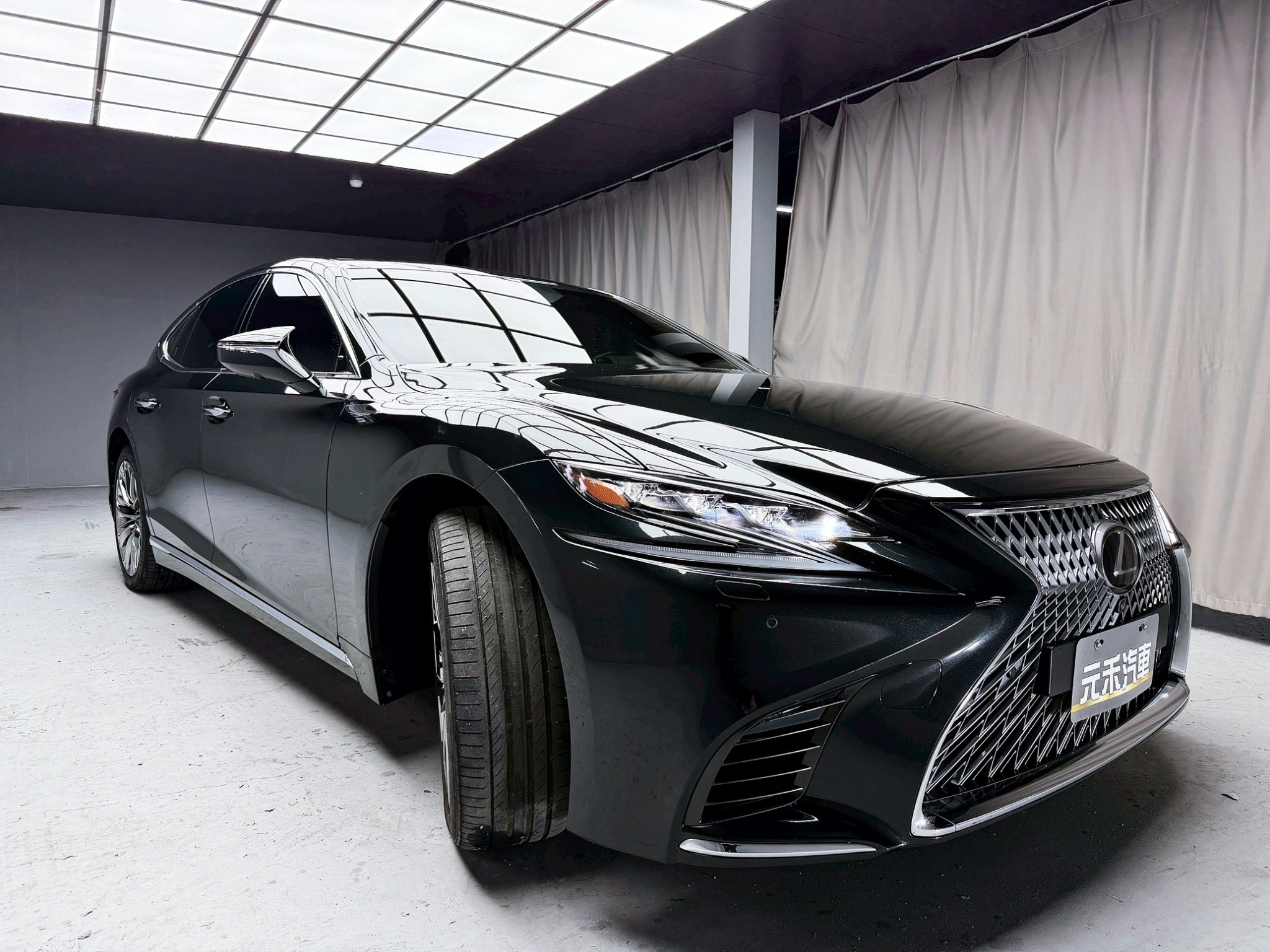 全台到府賞車 2019 Lexus LS500 旗艦版『小李經理』元禾國際車業/中古車/促銷中  第20張相片