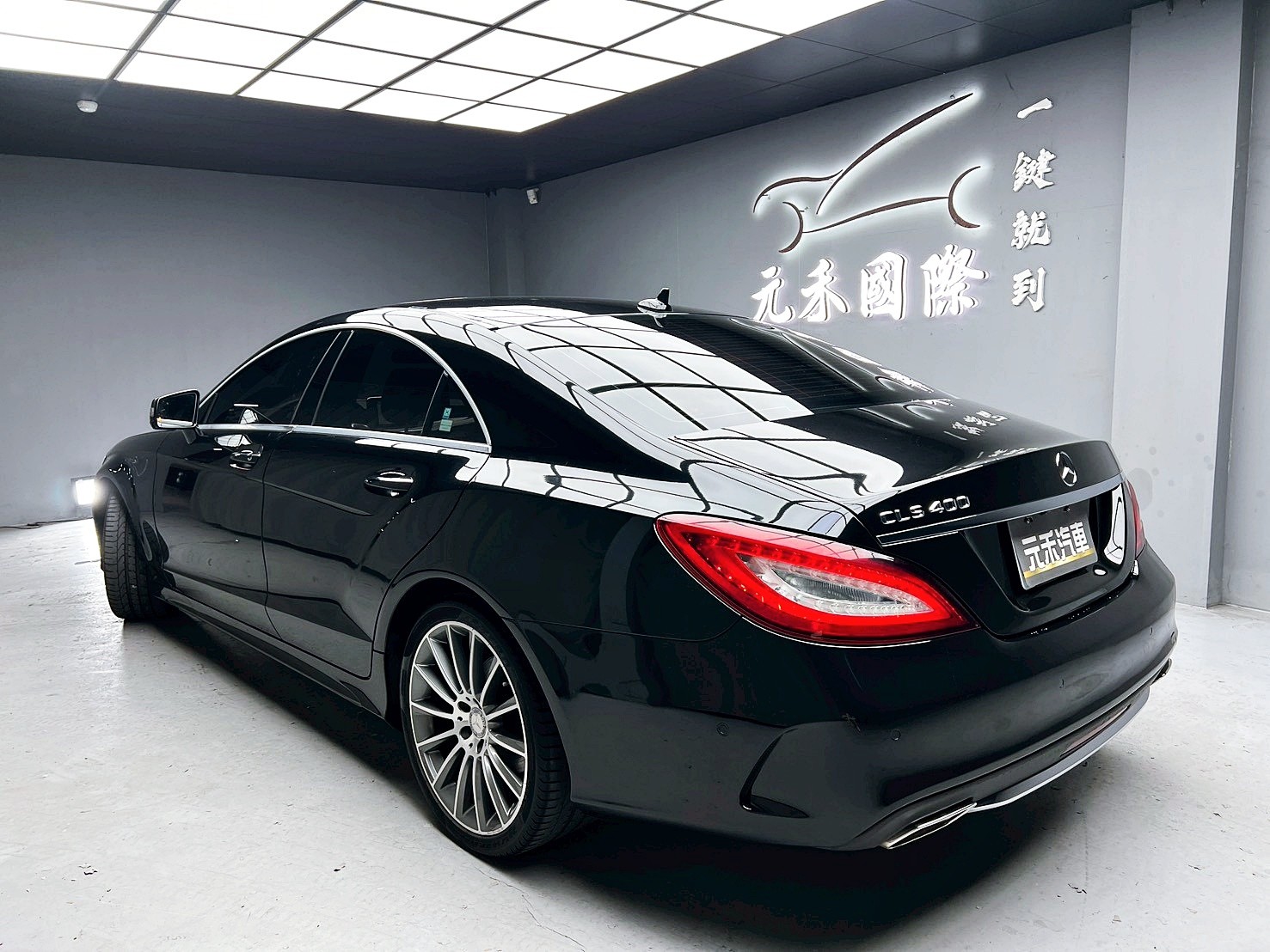 全台到府賞車 2016 Benz CLS400 AMG Line W218型『小李經理』元禾國際車業/中古車/促銷中  第3張相片