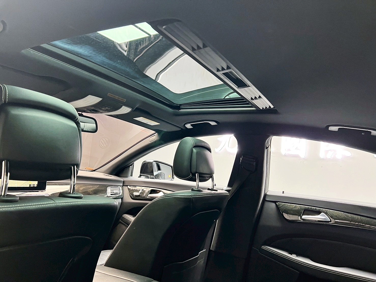 全台到府賞車 2016 Benz CLS400 AMG Line W218型『小李經理』元禾國際車業/中古車/促銷中  第14張相片