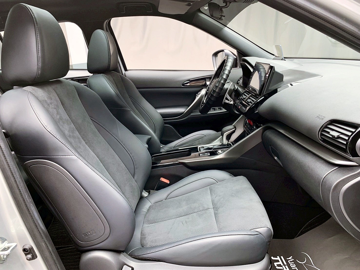 全台到府賞車 2024 Mitsubishi Eclipse Cross AWD 月影特仕版『小李經理』元禾國際車業/中古車/促銷中  第11張相片