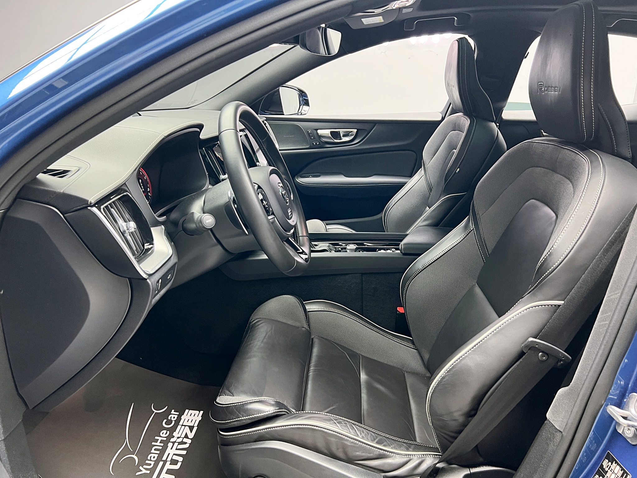 全台到府賞車 2019 Volvo S60 T5 R-Design『小李經理』元禾國際車業/中古車/促銷中  第14張相片