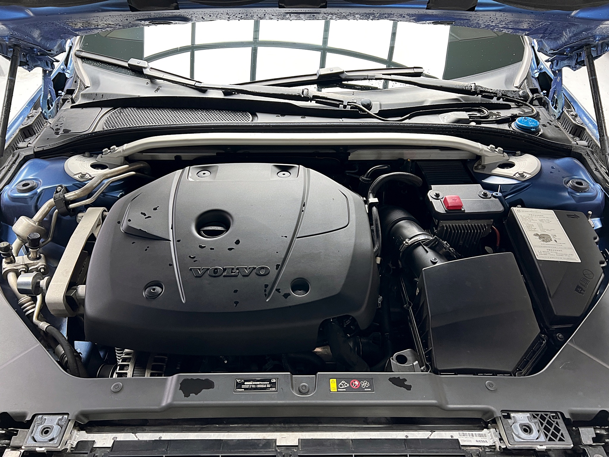 全台到府賞車 2019 Volvo S60 T5 R-Design『小李經理』元禾國際車業/中古車/促銷中  第17張相片