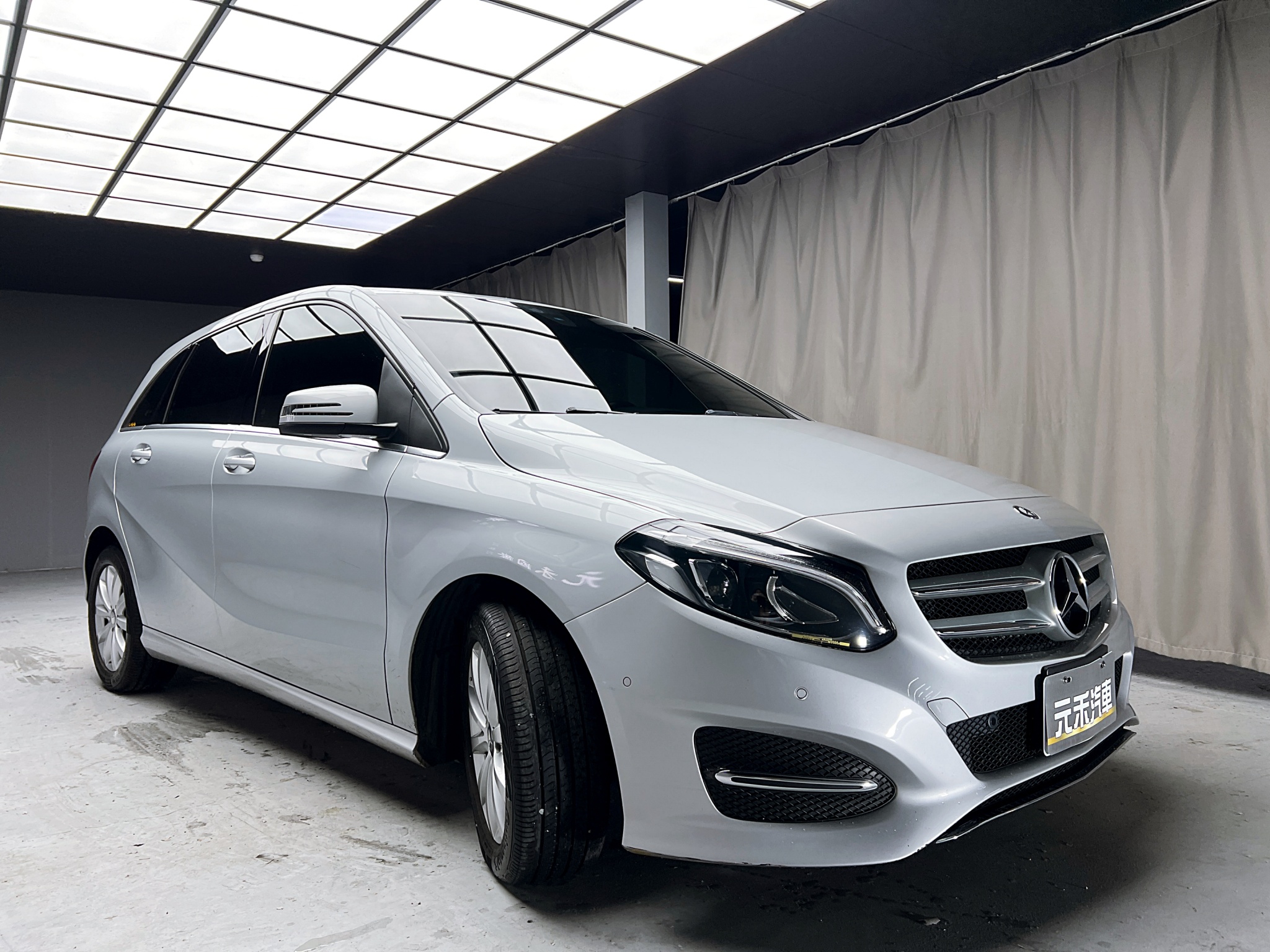 全台到府賞車 2015 Benz B180 W246型『小李經理』元禾國際車業/中古車/促銷中  第20張相片