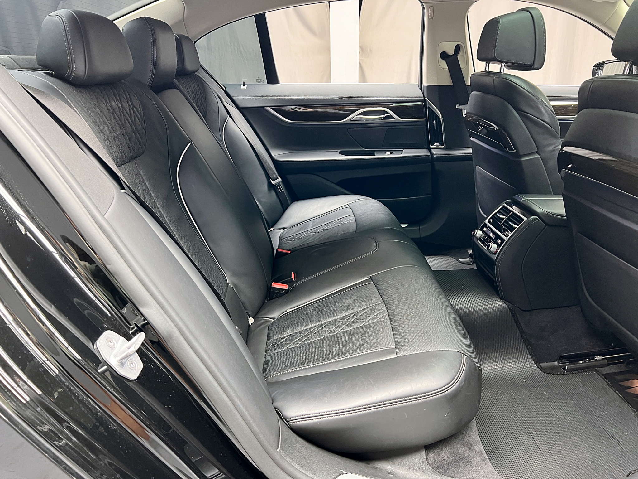 全台到府賞車 2018 BMW 730i G11型『小李經理』元禾國際車業/中古車/促銷中  第13張相片