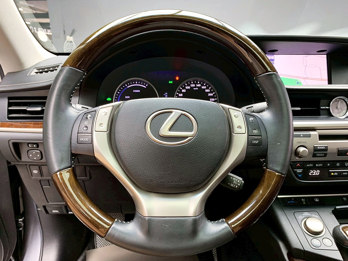 全台到府賞車 2013 Lexus ES300h 頂級版『小李經理』元禾國際車業/中古車/促銷中  第7張相片