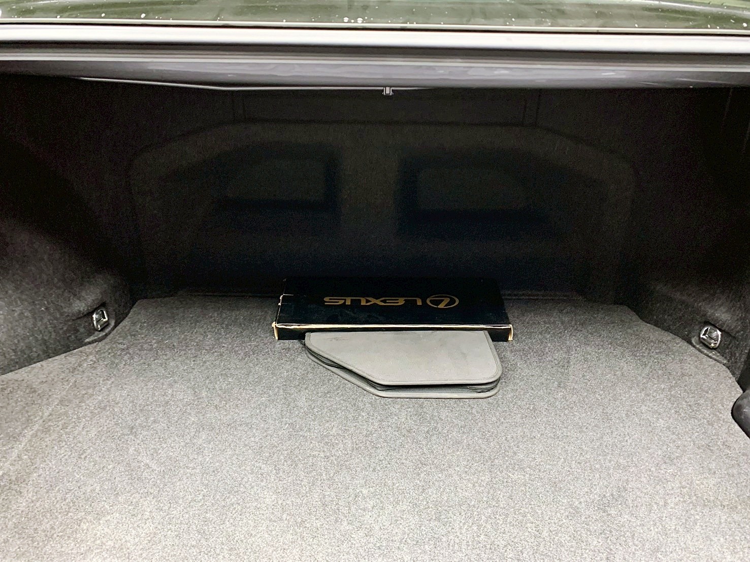 全台到府賞車 2013 Lexus ES300h 頂級版『小李經理』元禾國際車業/中古車/促銷中  第17張相片