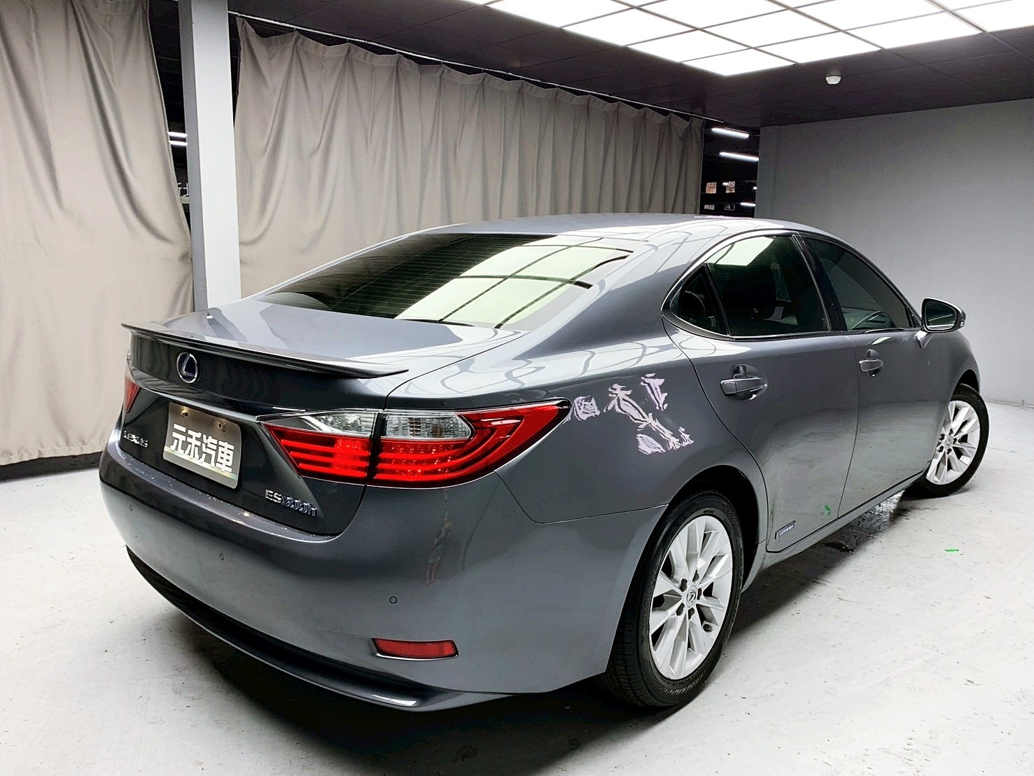 全台到府賞車 2013 Lexus ES300h 頂級版『小李經理』元禾國際車業/中古車/促銷中  第18張相片