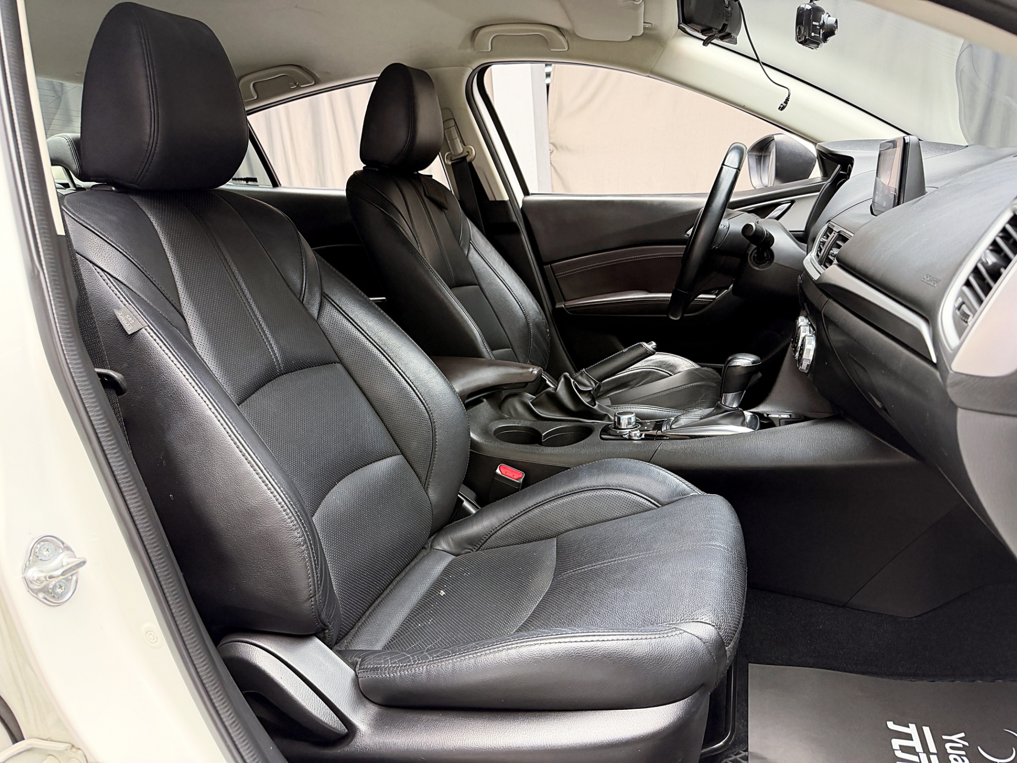 全台到府賞車 2018 Mazda 3 4D 尊榮進化版『小李經理』元禾國際車業/中古車/促銷中  第9張相片