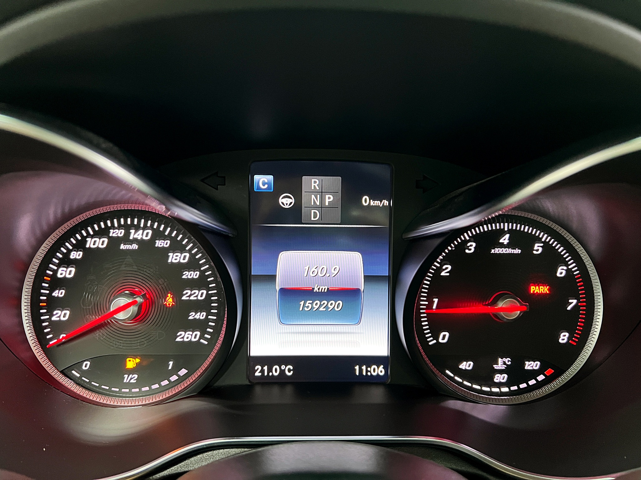 全台到府賞車 2017 Benz GLC300 Coupe 4MATIC AMG C253型『小李經理』元禾國際車業/中古車/促銷中  第7張相片