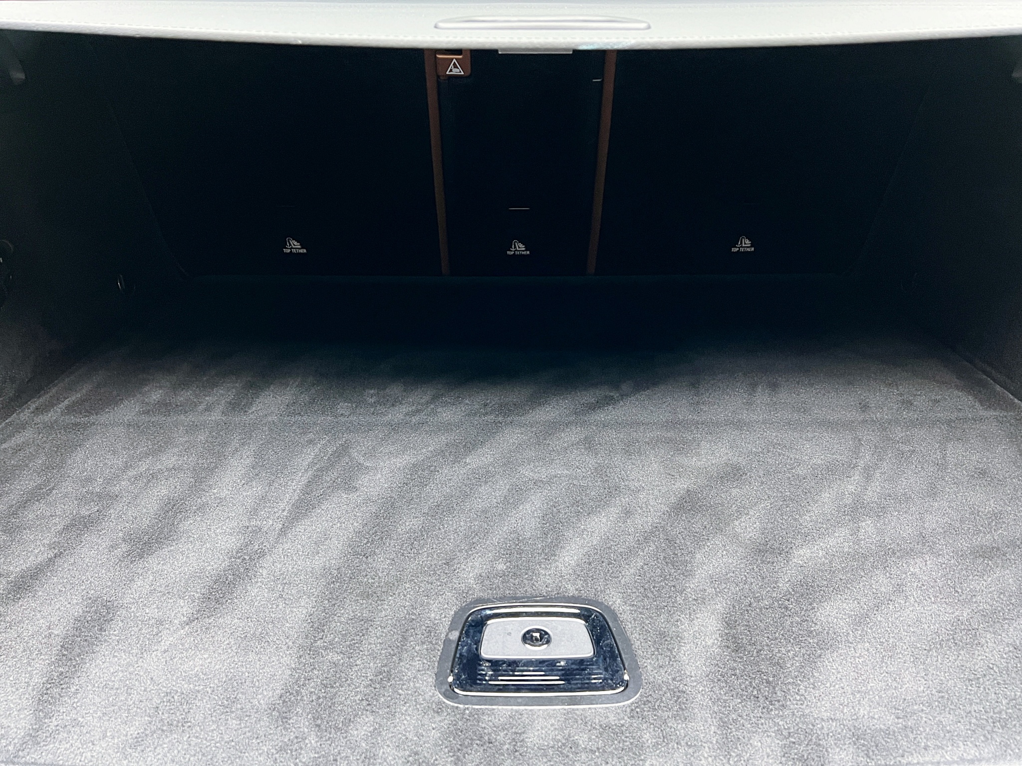 全台到府賞車 2017 Benz GLC300 Coupe 4MATIC AMG C253型『小李經理』元禾國際車業/中古車/促銷中  第18張相片