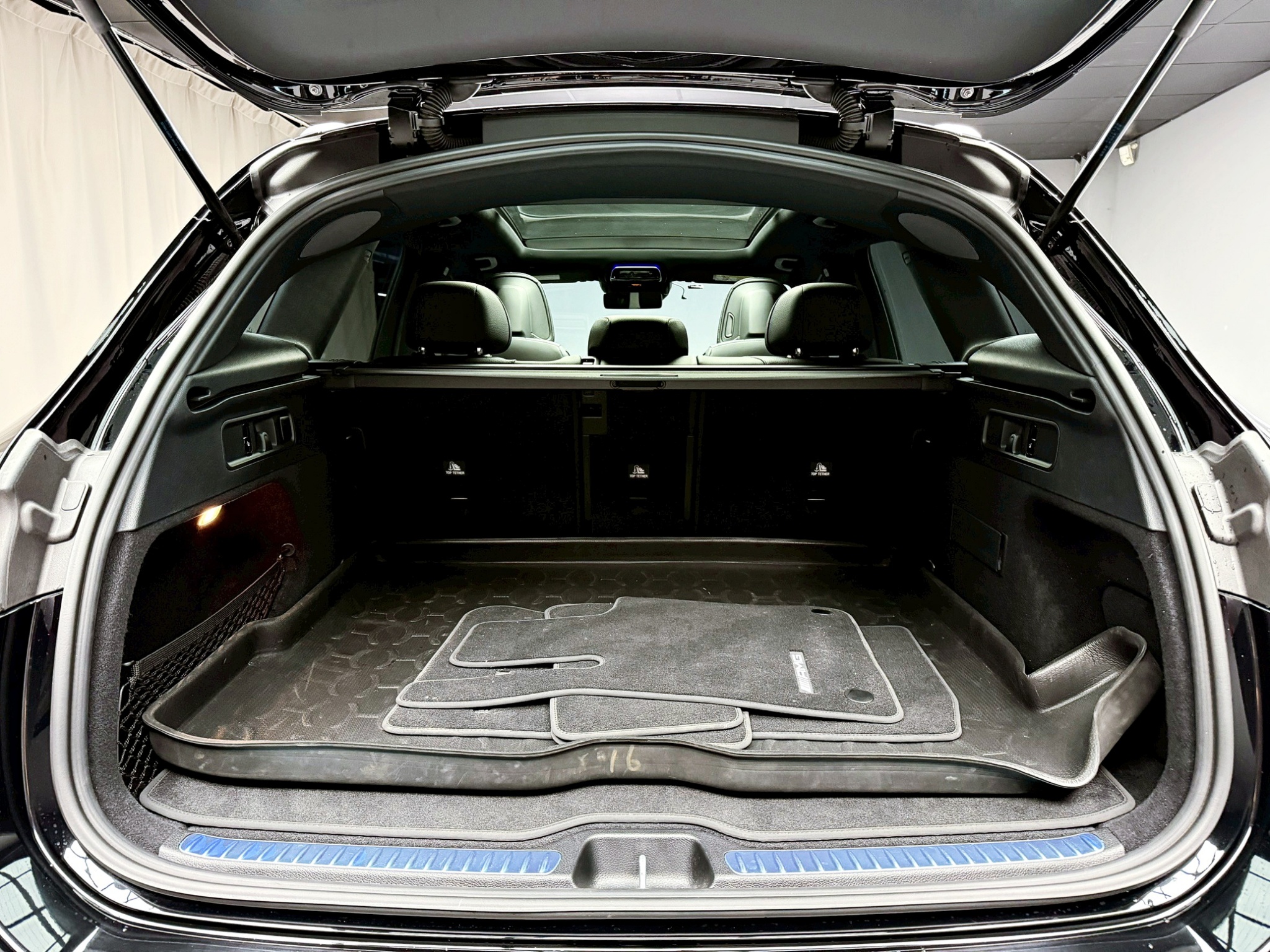 全台到府賞車 2023 Benz GLC300 4MATIC AMG LINE X254型『小李經理』元禾國際車業/中古車/促銷中  第17張相片