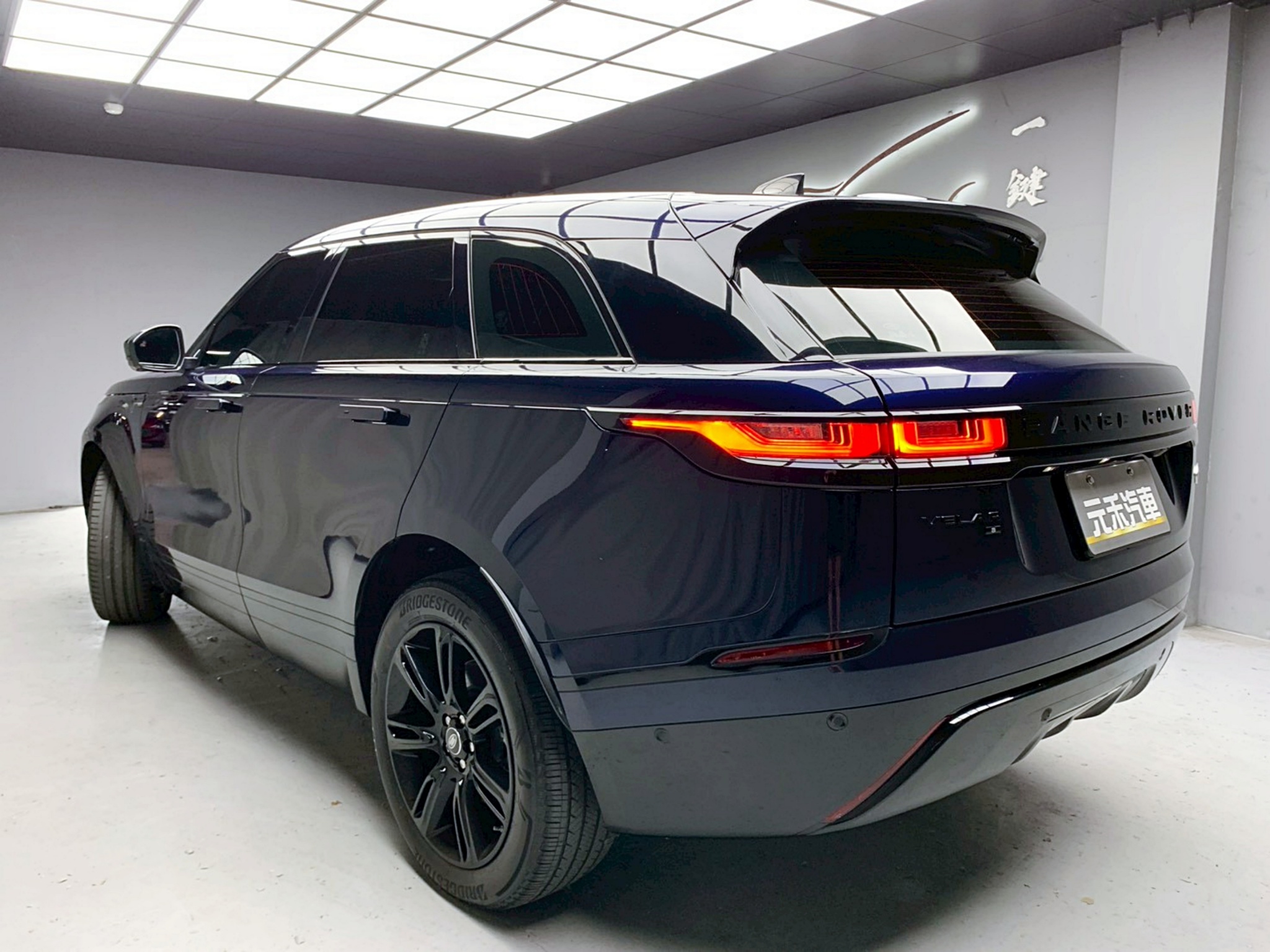 全台到府賞車 2021 Land Rover Range Rover Velar P250 R-Dynamic S『小李經理』元禾國際車業/中古車/促銷中  第3張相片