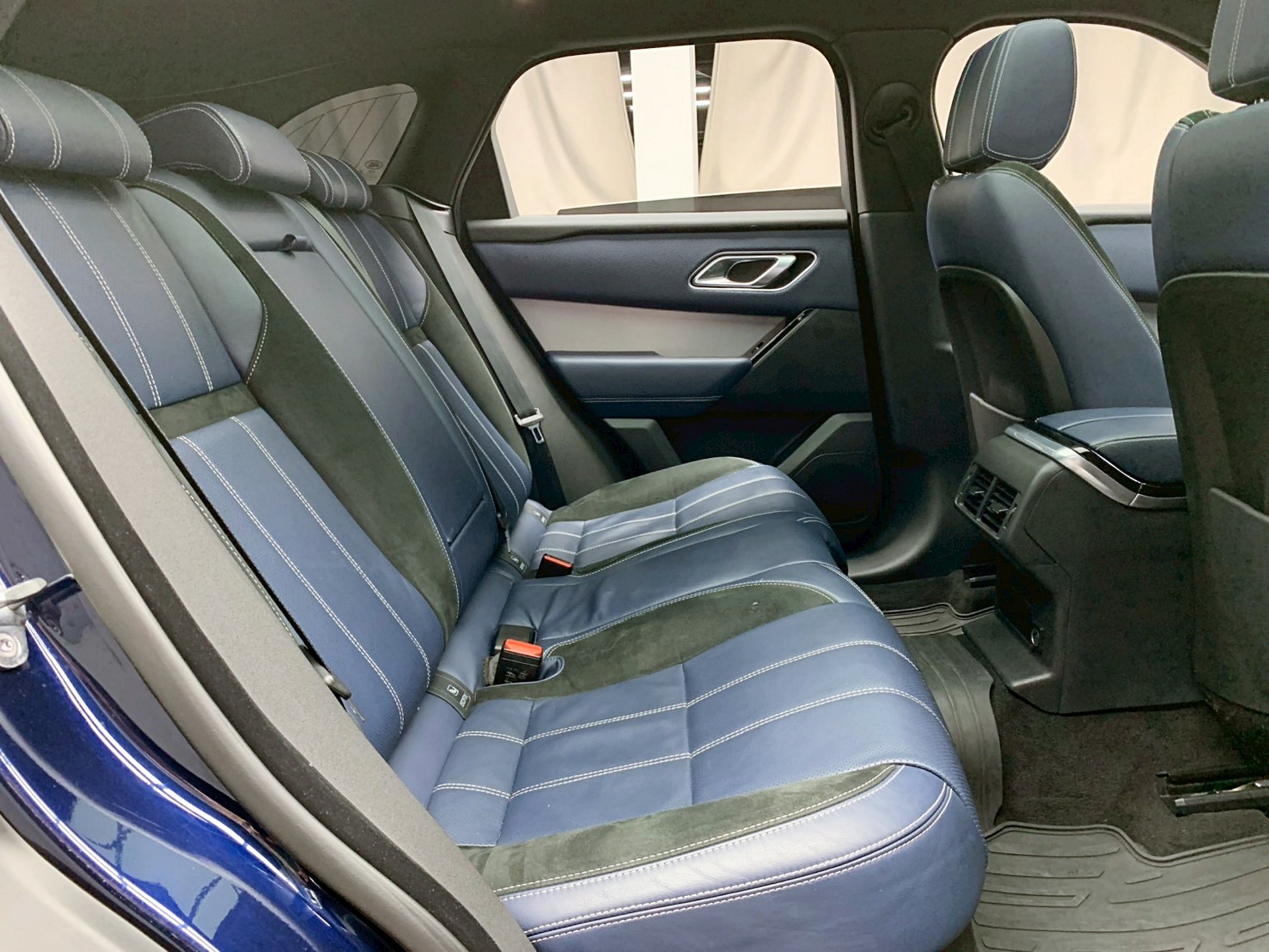 全台到府賞車 2021 Land Rover Range Rover Velar P250 R-Dynamic S『小李經理』元禾國際車業/中古車/促銷中  第13張相片