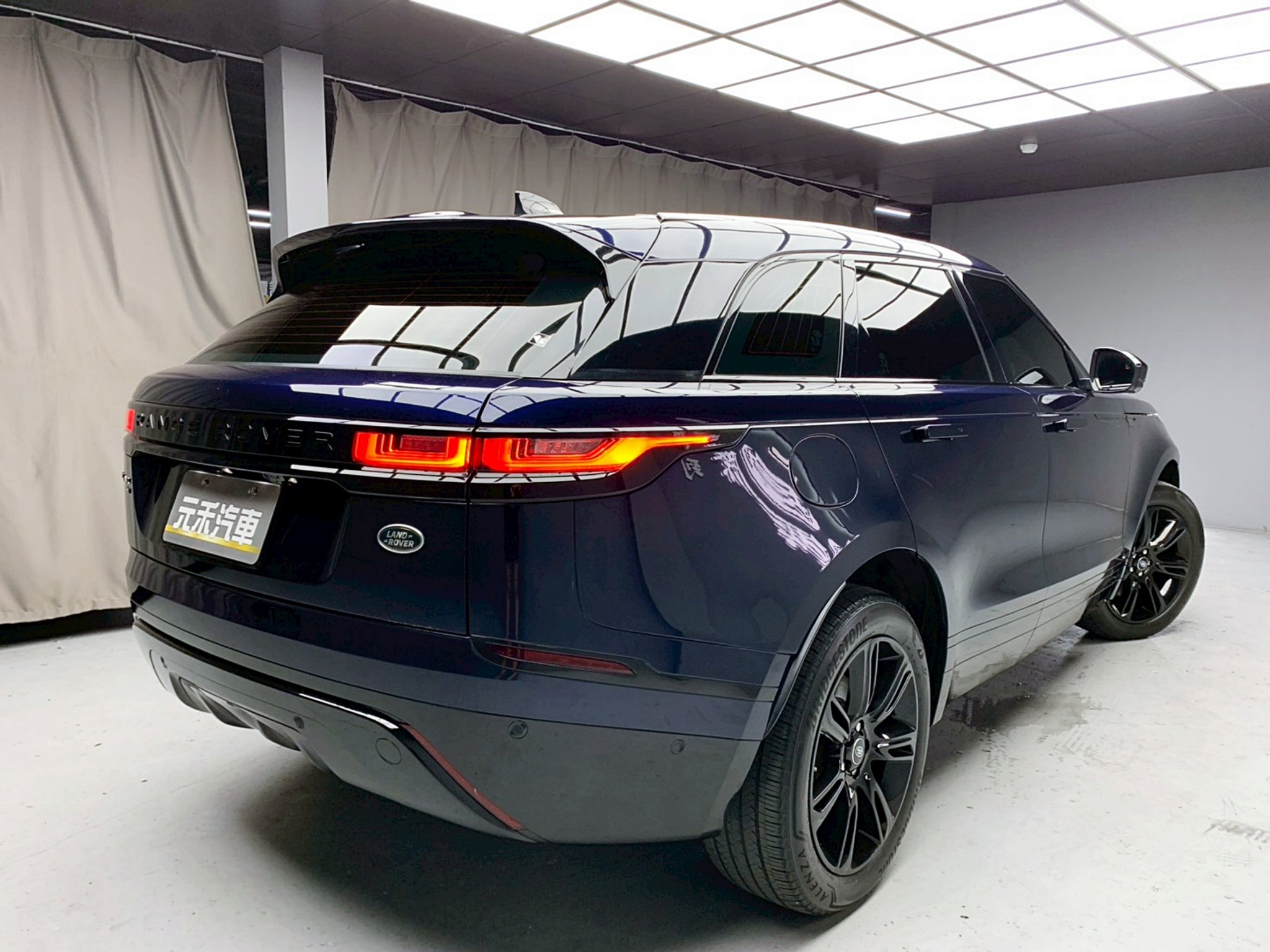 全台到府賞車 2021 Land Rover Range Rover Velar P250 R-Dynamic S『小李經理』元禾國際車業/中古車/促銷中  第18張相片