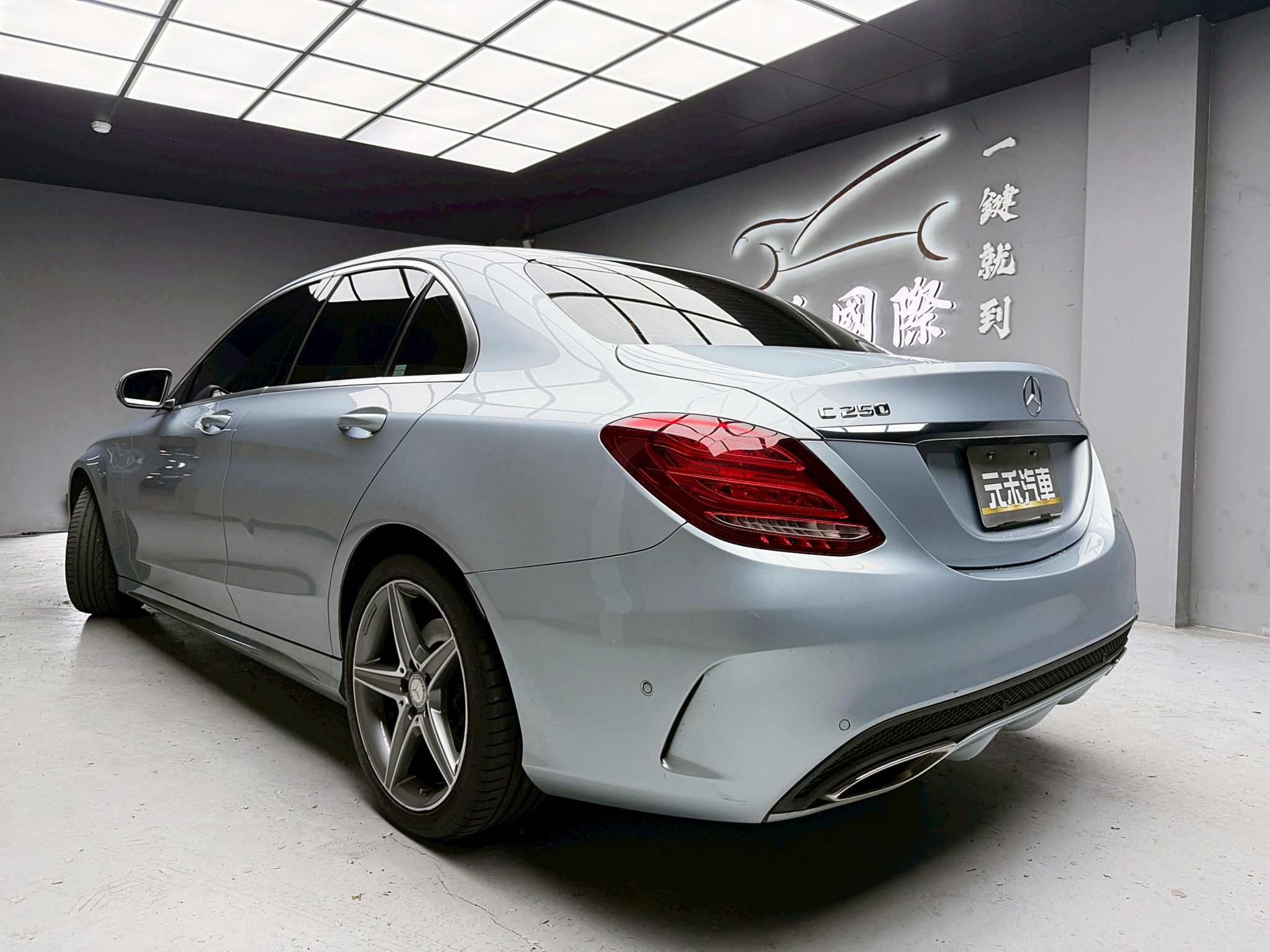 全台到府賞車 2014/15 Benz C250 Sedan AMG Line W205型『小李經理』元禾國際車業/中古車/促銷中  第3張相片