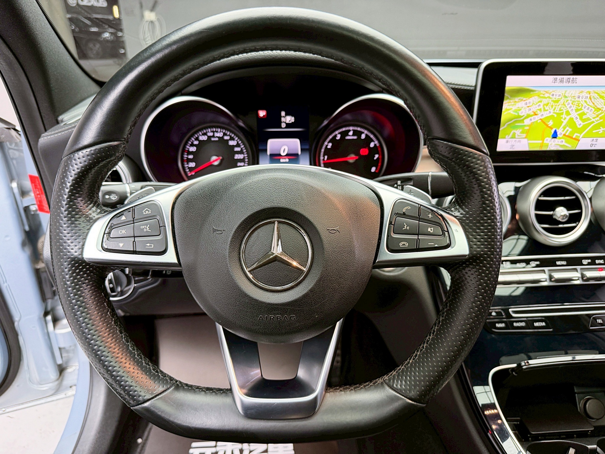 全台到府賞車 2014/15 Benz C250 Sedan AMG Line W205型『小李經理』元禾國際車業/中古車/促銷中  第6張相片